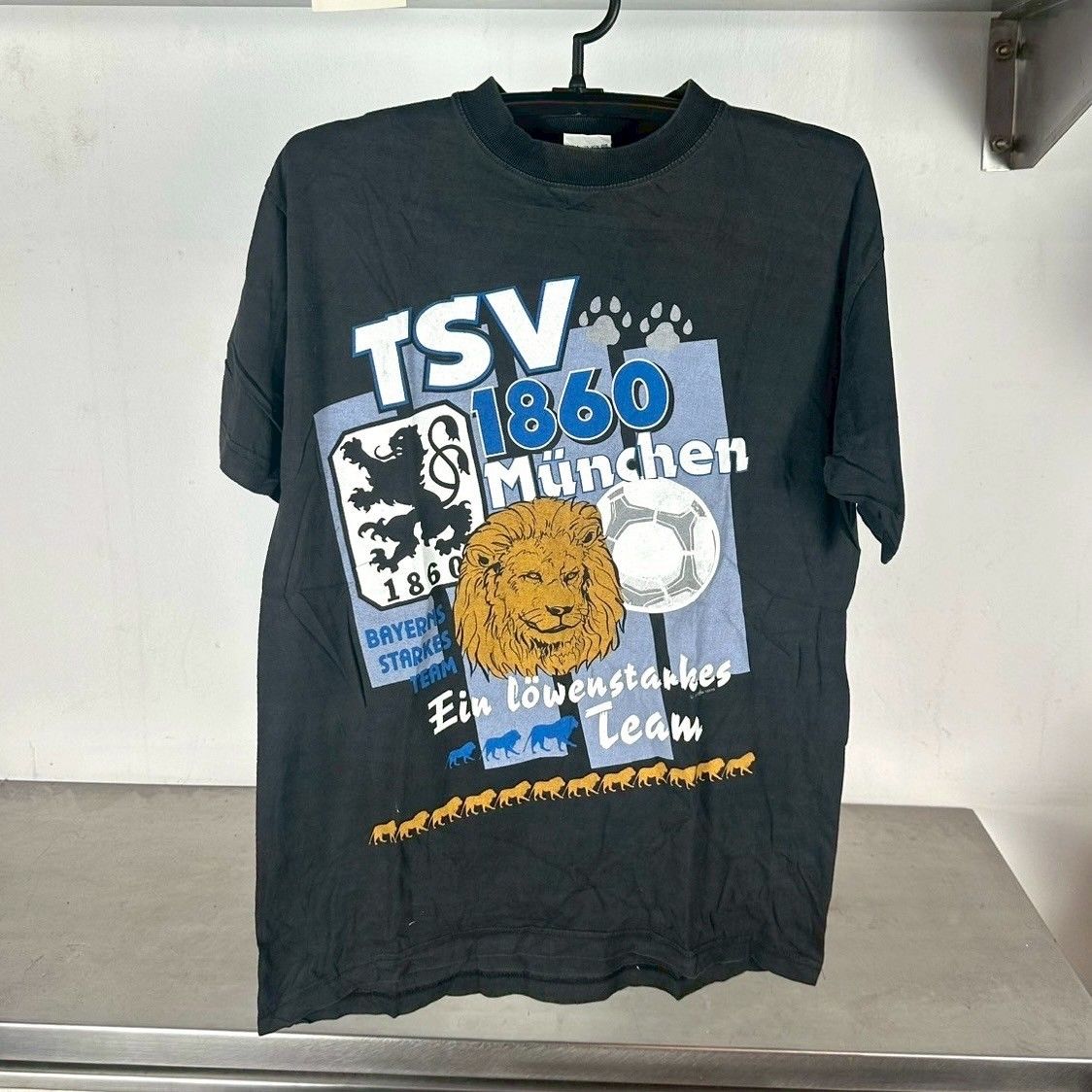 ​Vintage 90s TSV 1860 Munchen German Soccer Team Double Sided T-shirt