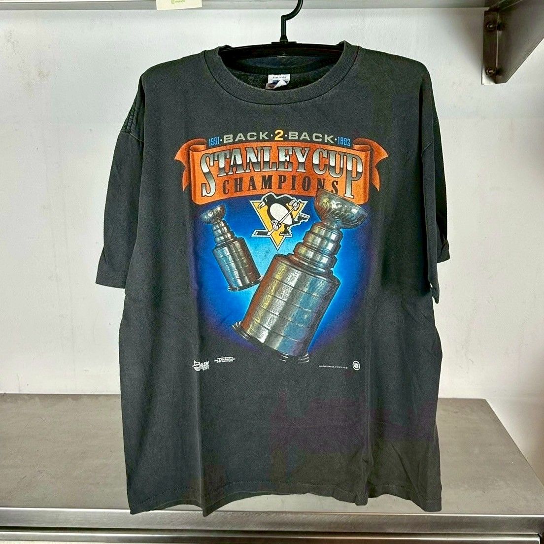 ​​Vintage 1992 Pittsburgh Penguins Stanley Cup Champions NHL T-shirt