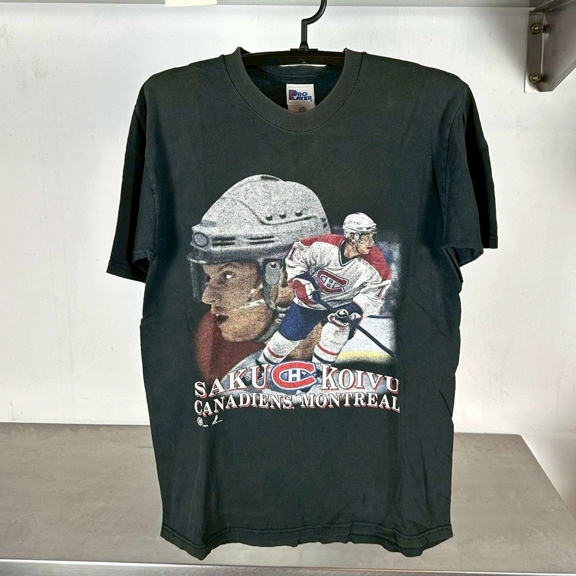 ​​Vintage 90s Montreal Canadiens Saku Koivu NHL​​ T-shirt