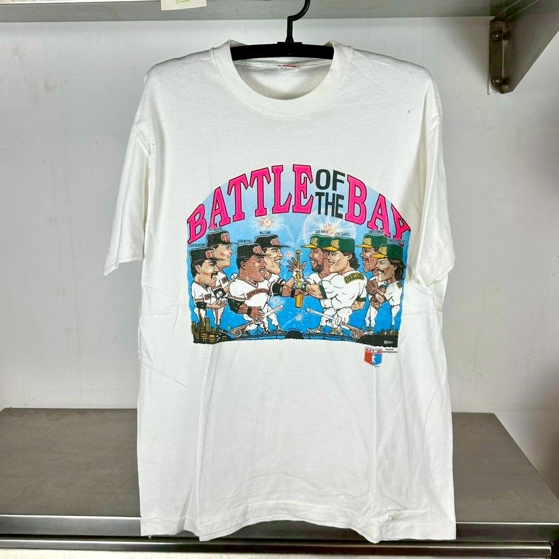 ​​​​​Vintage 1989 MLB Battle of the Bay Giants VS Athletics T-shirt