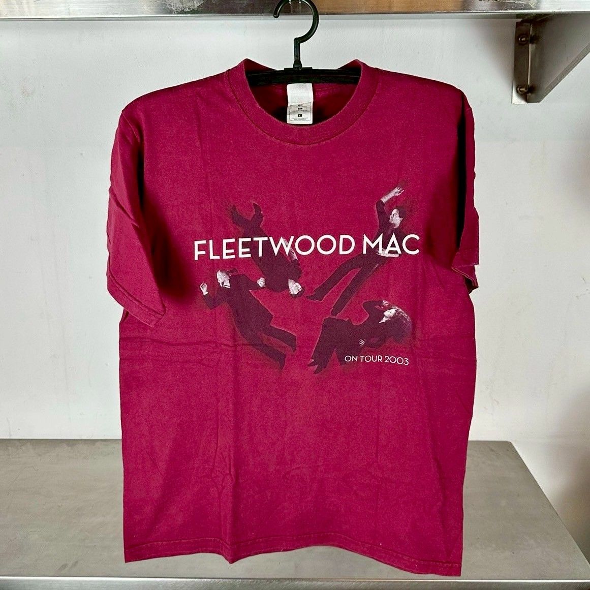 Vintage 2003 Fleetwood Mac On Tour What&#39;s The World Comping To? Band Promo T-shirt