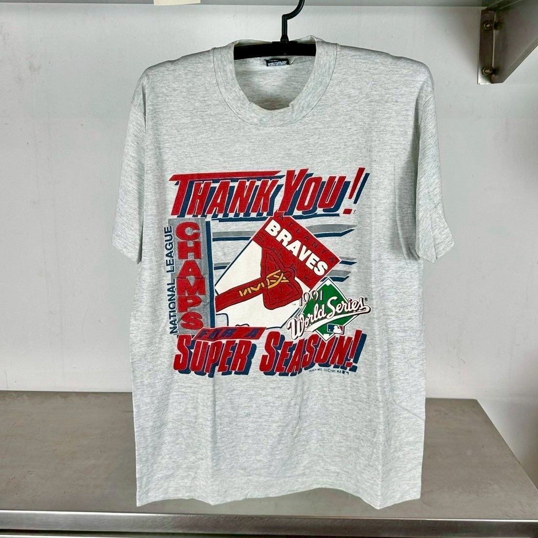 ​​​​​​​​Vintage 1991 Atlanta Braves Champions Thank You! MLB ​T-shirt