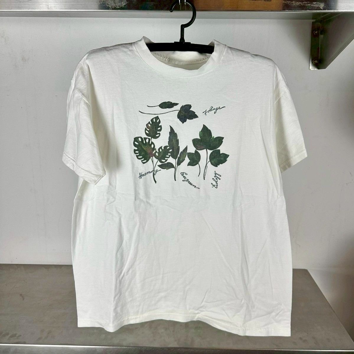​Vintage 1998 Plants Leaves Name Nature Graphic T-shirt