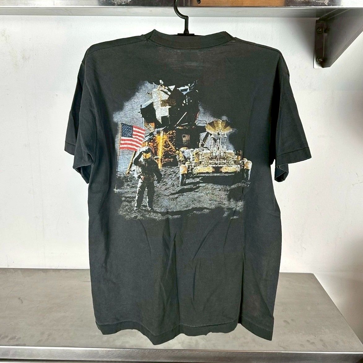 ​Vintage 90s Patriots Point Naval &amp; Marine Museum Space Graphic T-shirt