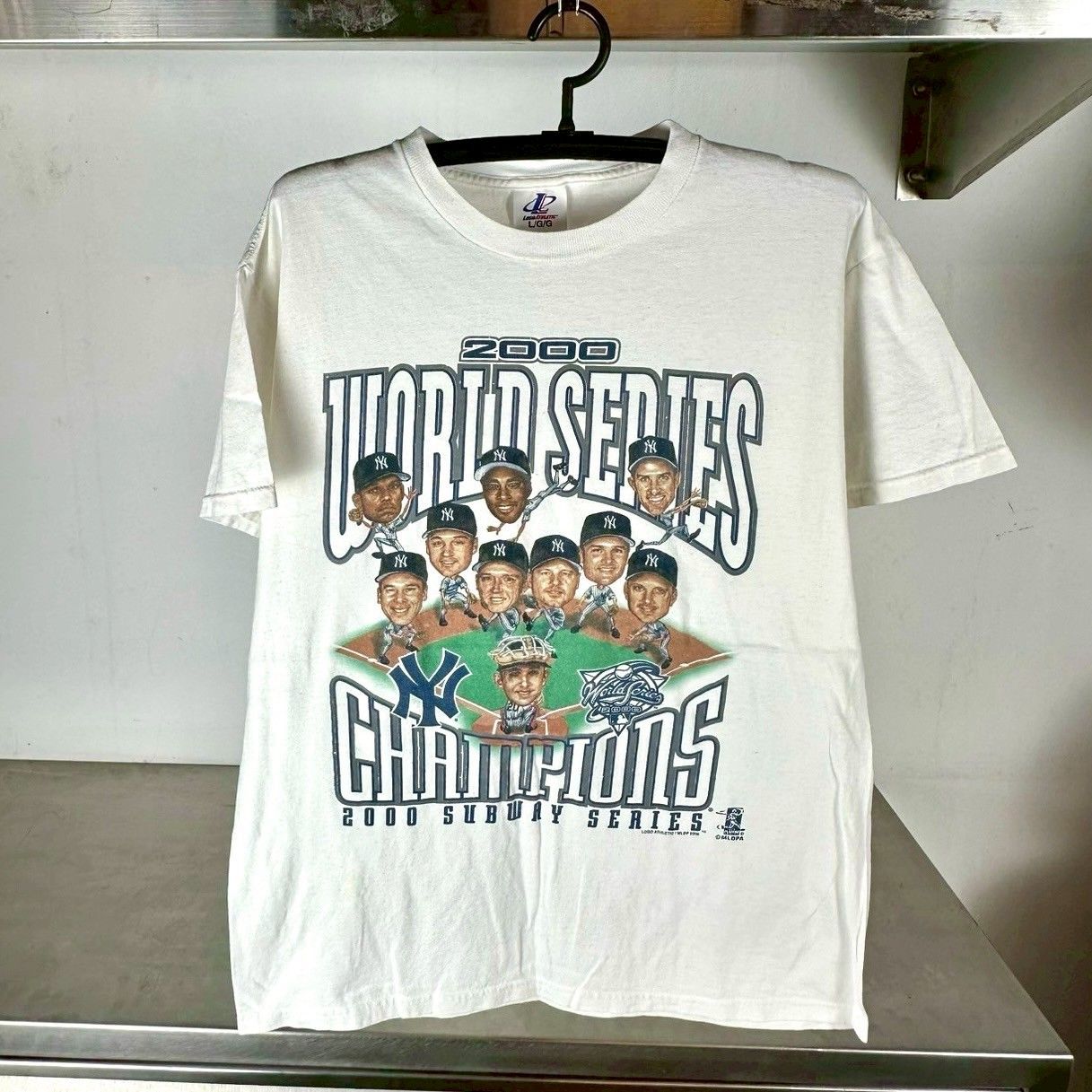 ​Vintage 2000 New York Yankees Champions Caricature MLB T-shirt