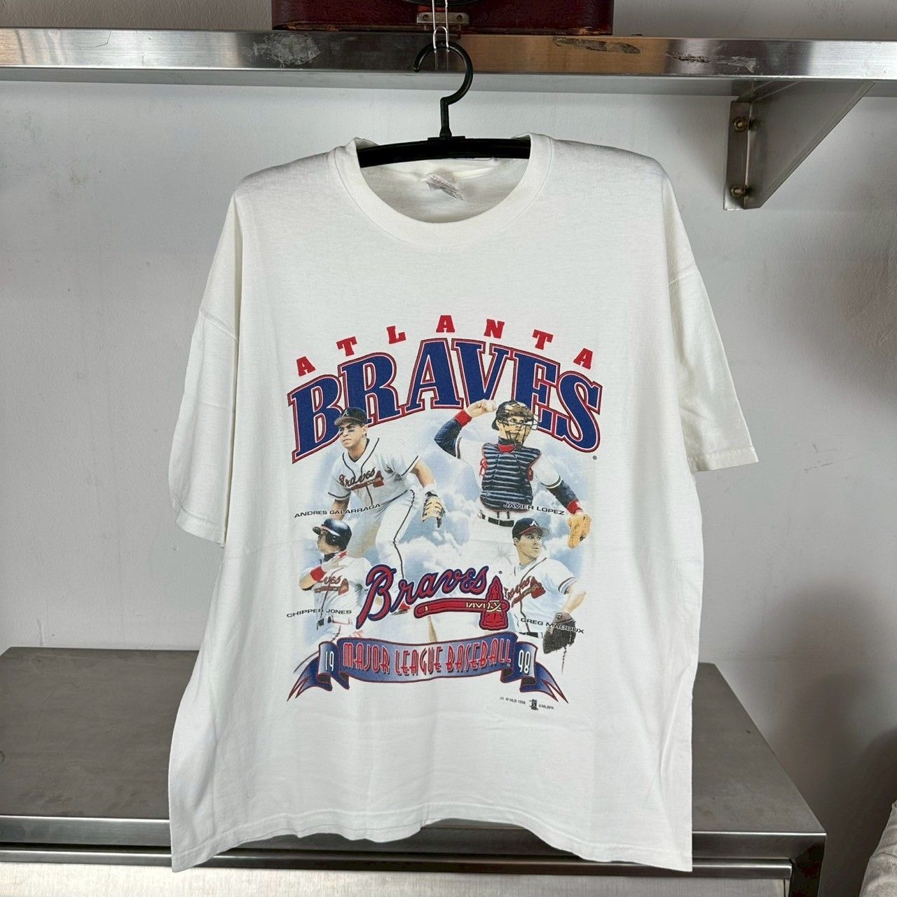 ​Vintage 1998 Atlanta Braves Baseball MLB T-shirt