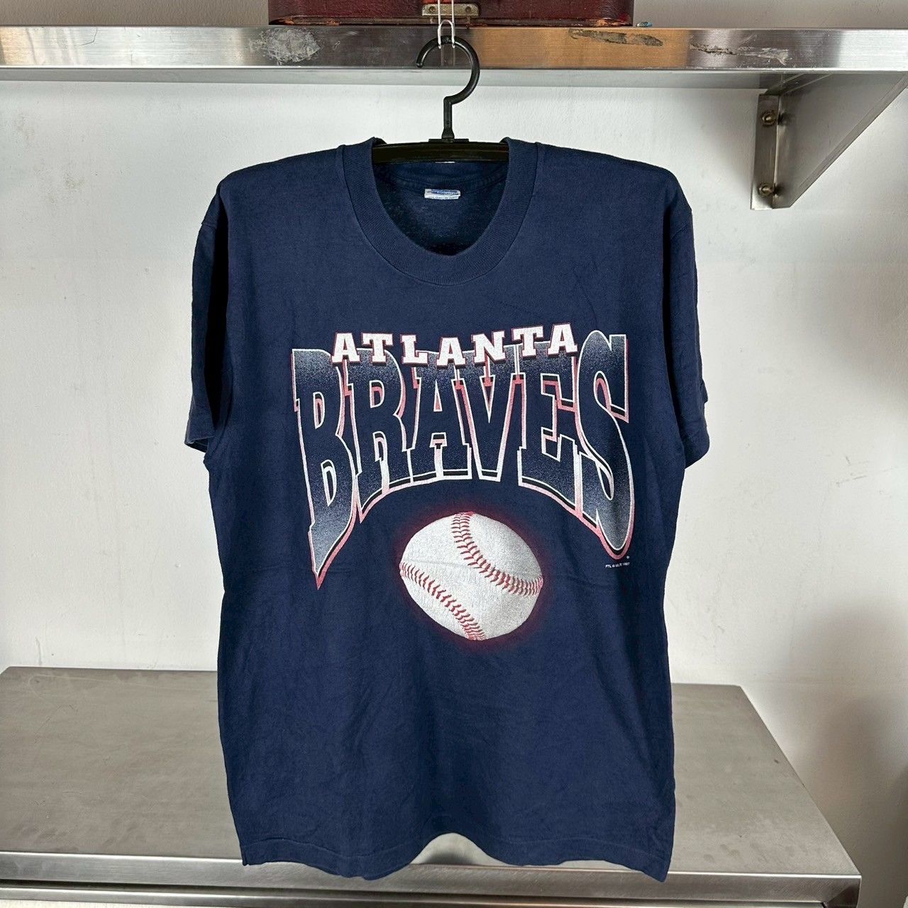 ​Vintage 1997 Atlanta Braves Baseball Play Ball MLB T-shirt