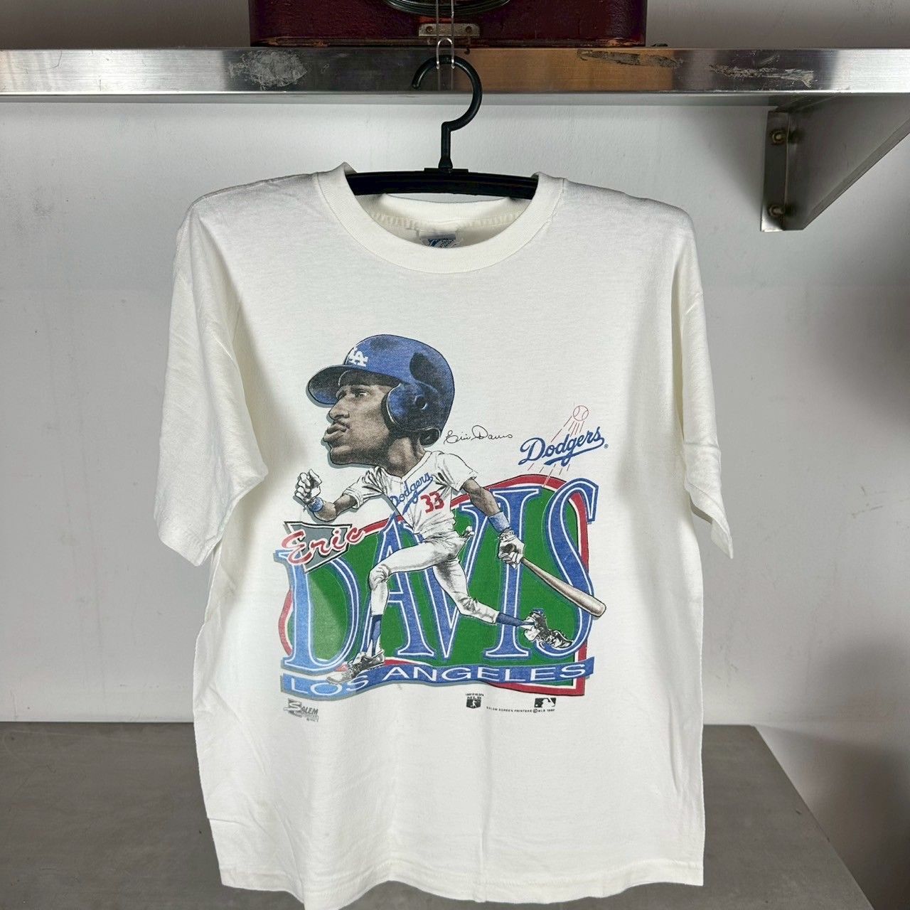 ​Vintage 1992 Eric Davis LA Dodgers Caricature MLB T-shirt