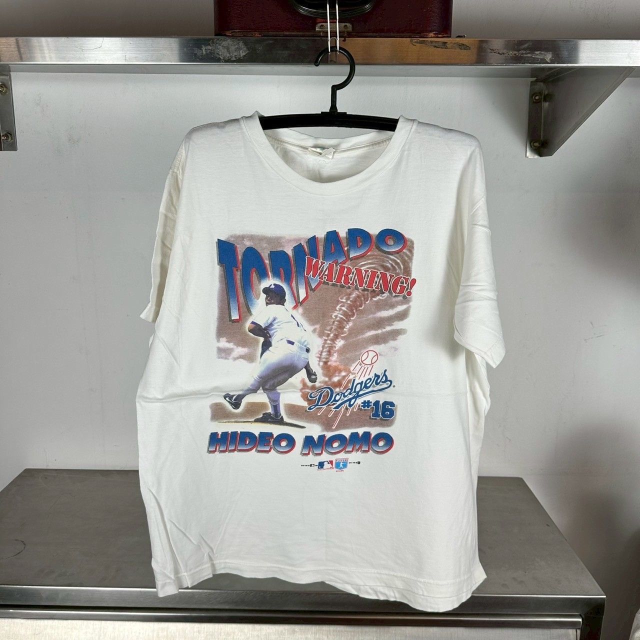 ​Vintage 90s Hideo Nomo Dodgers Tornado Warning! MLB T-shirt