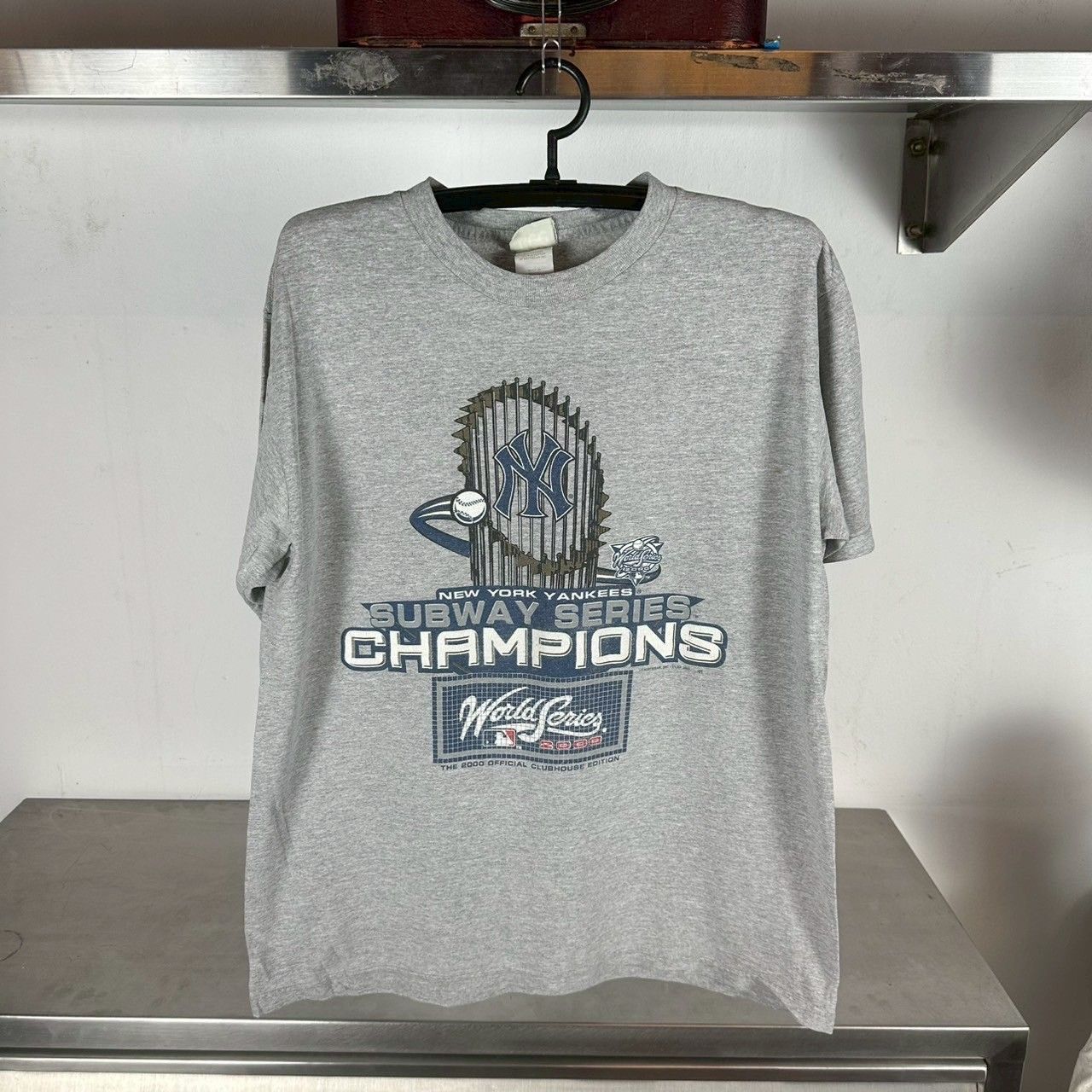 ​Vintage 2000 New York Yankees Subway Series Champions MLB T-shirt