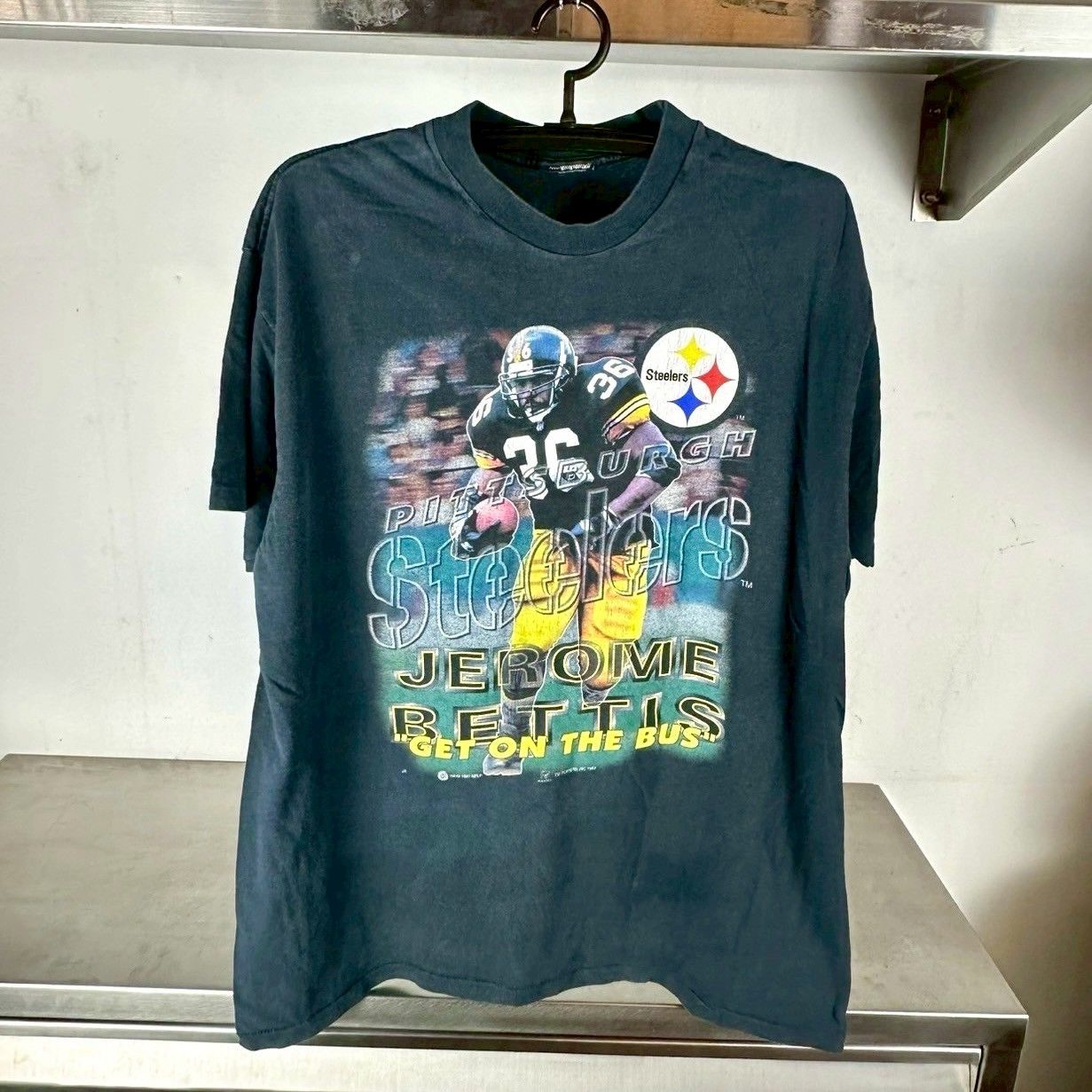 ​Vintage 1997 Jermoe Bettis Get on The Bus Steelers NFL T-shirt