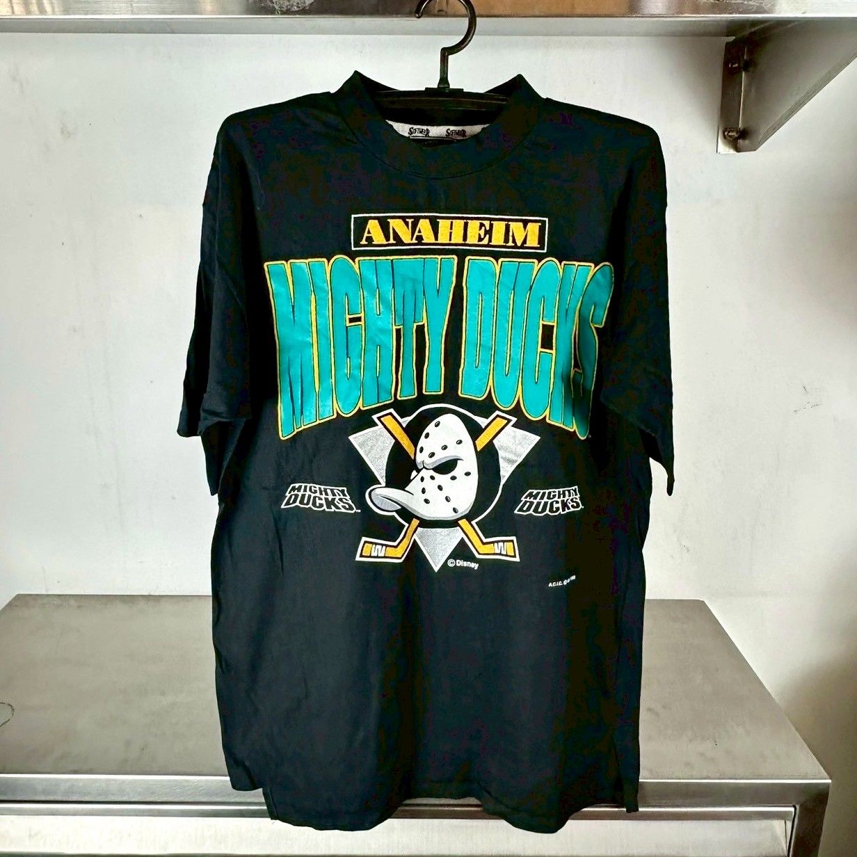 ​Vintage 1993 Anaheim Mighty Ducks Hockey NHL​ T-shirt