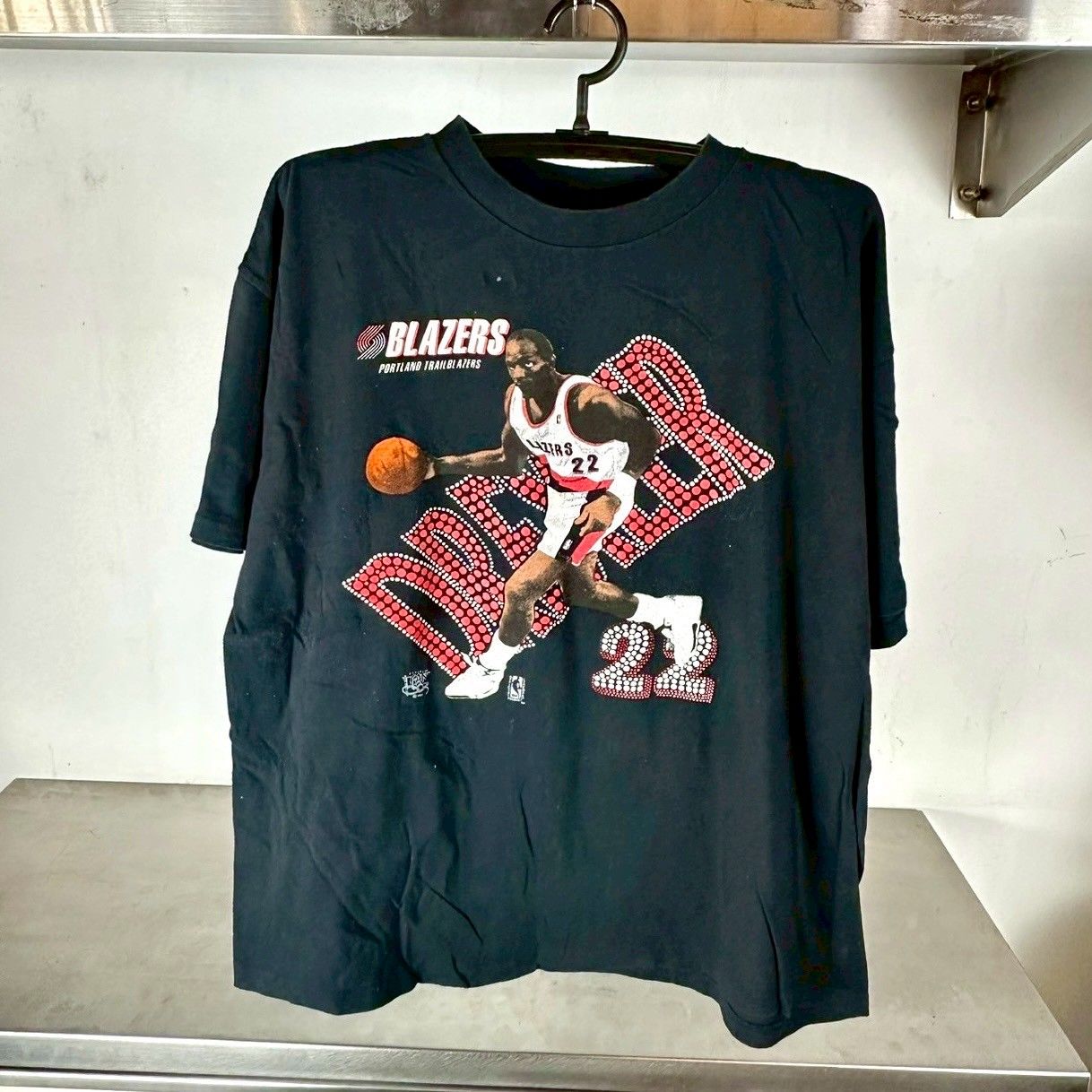 ​​Vintage 1990 Clyde Drexler Portland Trail Blazers NBA T-shirt