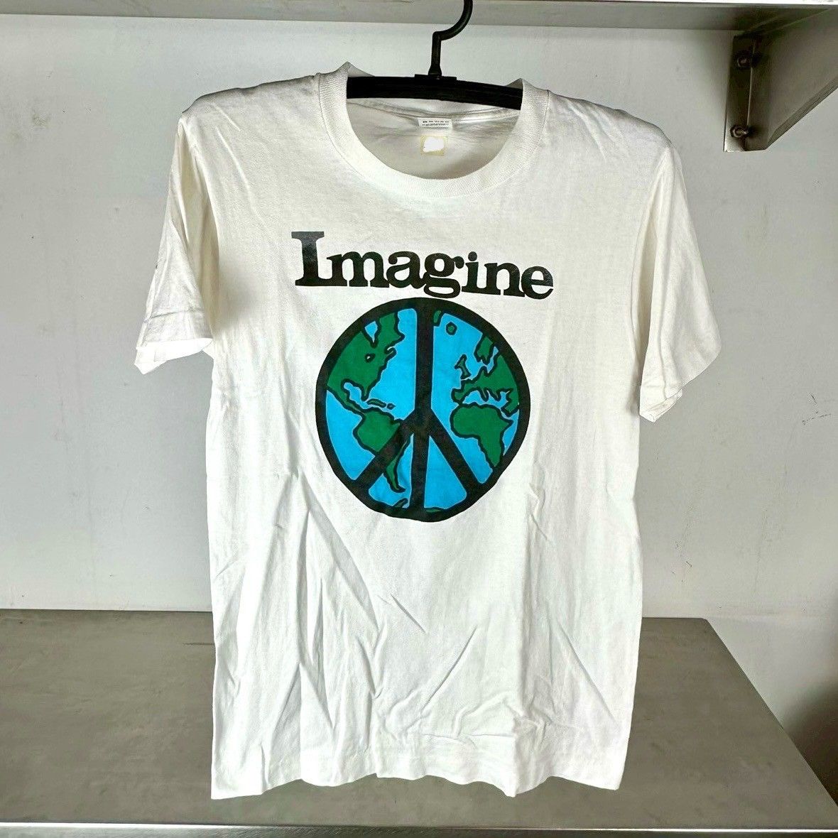 ​Vintage 90s Imagine World Peace Graphic T-shirt
