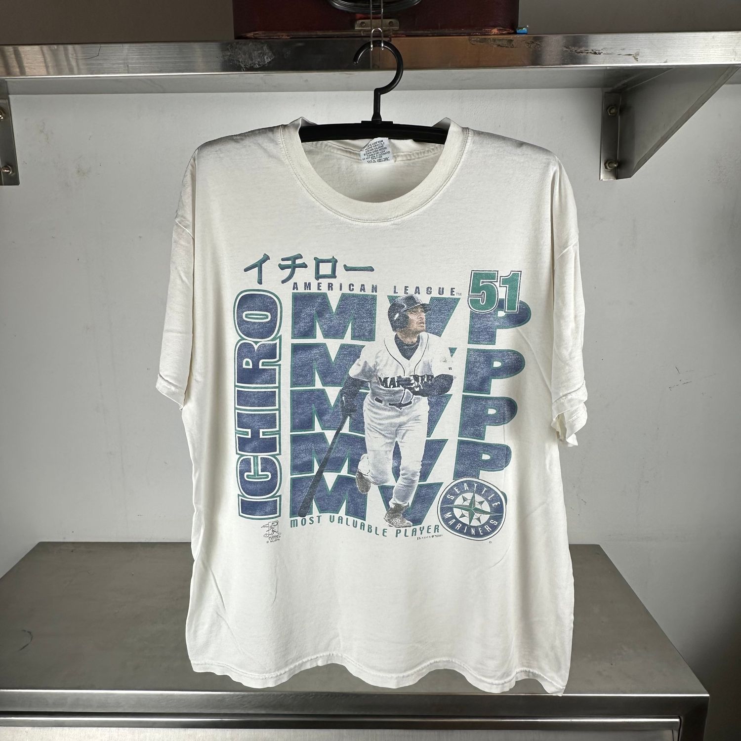 Vintage 2001 Ichiro Suzuki MVP Seattle Mariners MLB T-shirt