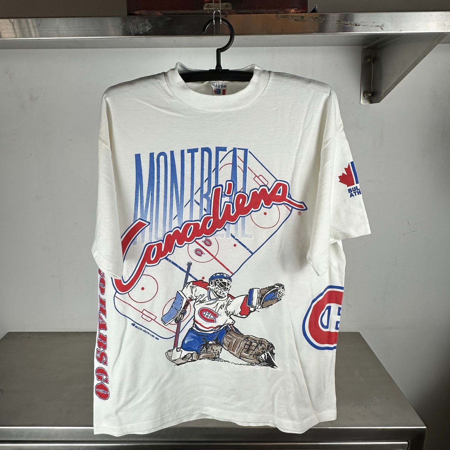 ​Vintage 1990 Montreal Canadiens Bulletin Athletic AOP NHL T-shirt