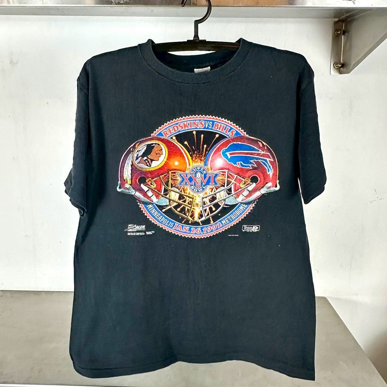 ​Vintage 1992 Redskins VS Bills NFL Super Bowl T-shirt