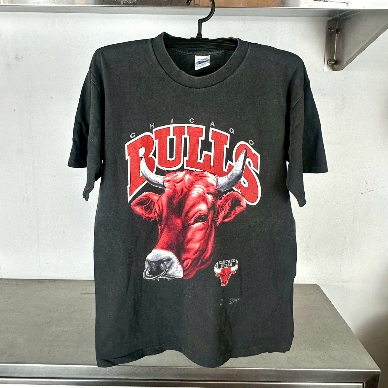 ​Vintage 90s Chicago Bulls Mascot Big Face NBA T-shirt