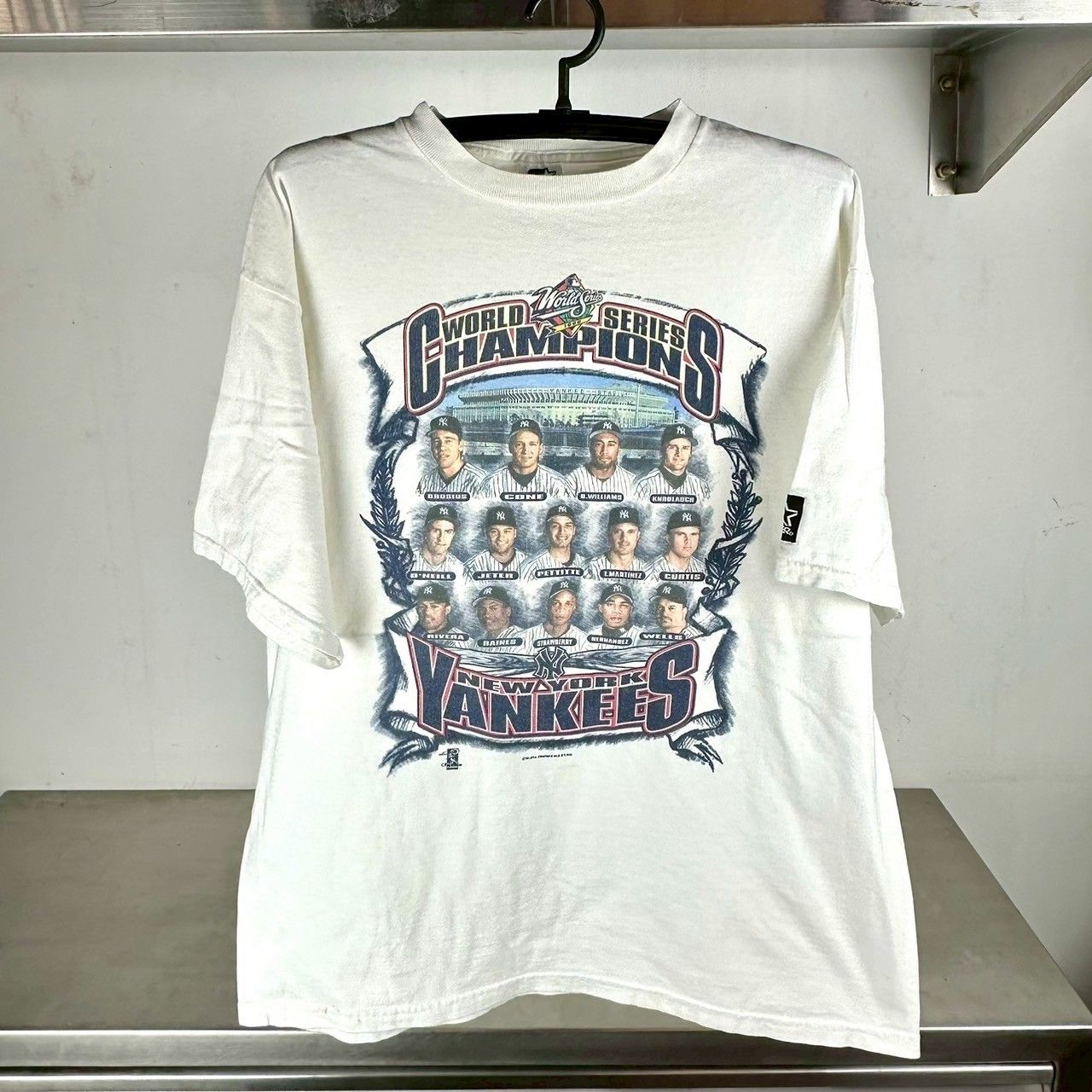 ​​Vintage 1998 New York Yankees World Champions MLB T-shirt
