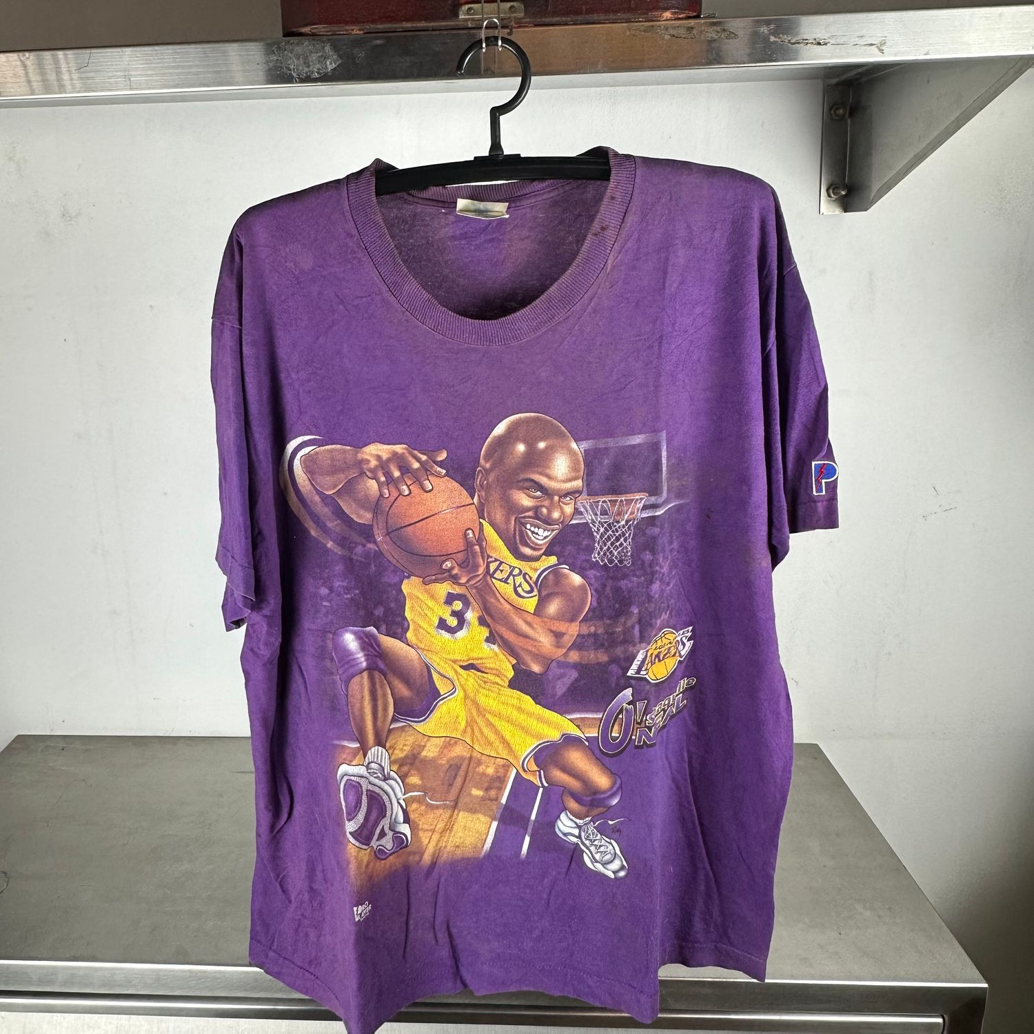 ​​Vintage 90s Shaquille O&#39;Neal Lakers Caricature NBA T-Shirt