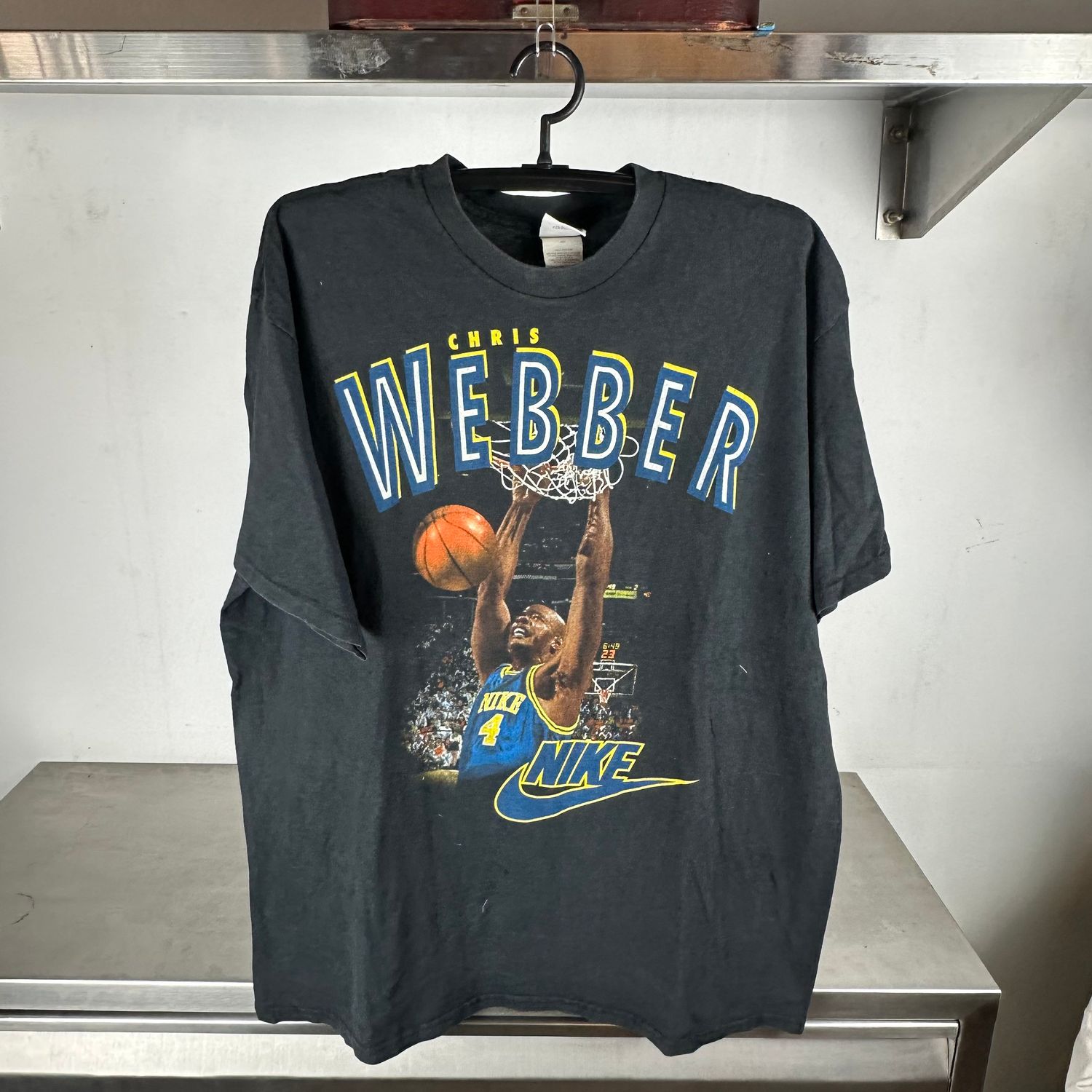 Vintage Nike 90s Chris Webber Warriors Basketball NBA T-shirt