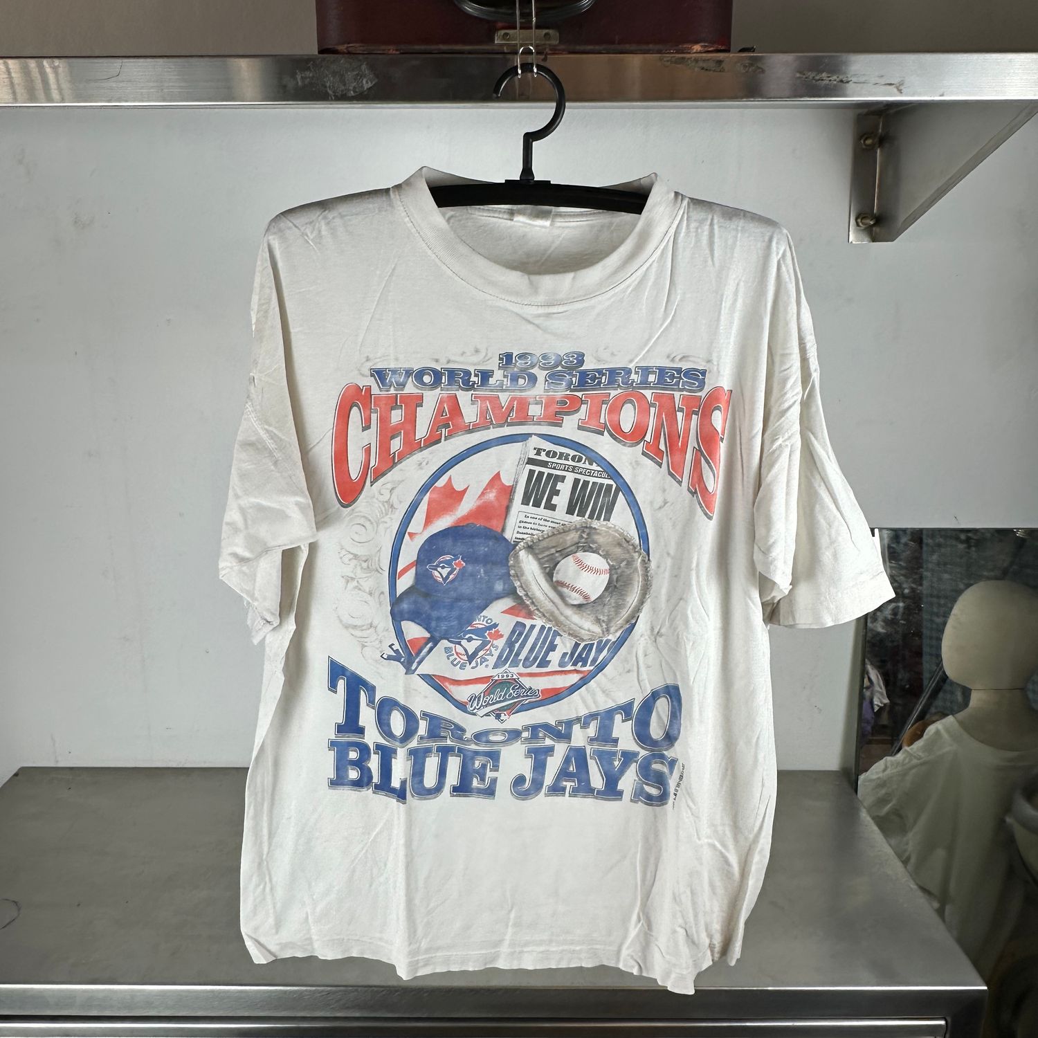 ​Vintage 1993 Toronto Blue Jays World Champions MLB T-shirt