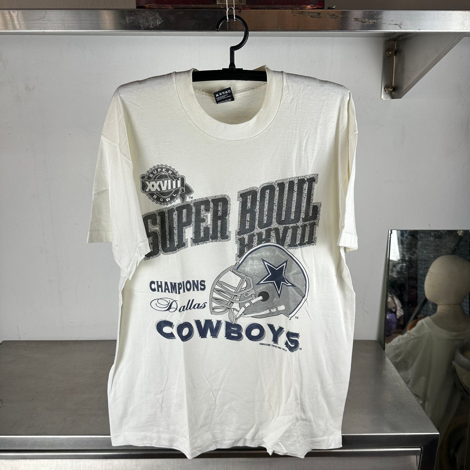 ​Vintage 1994 Dallas Cowboys NFL Super Bowl Champions T-shirt