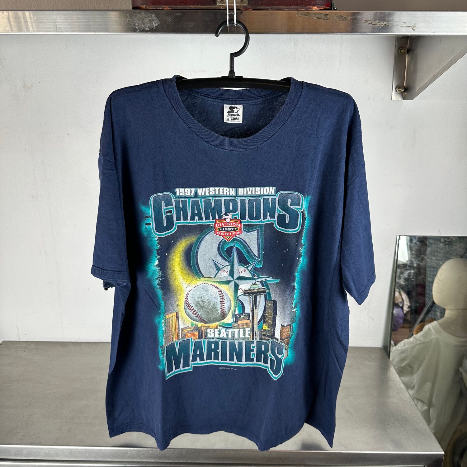 ​Vintage 1997 Seattle Mariners Division Champions MLB T-shirt
