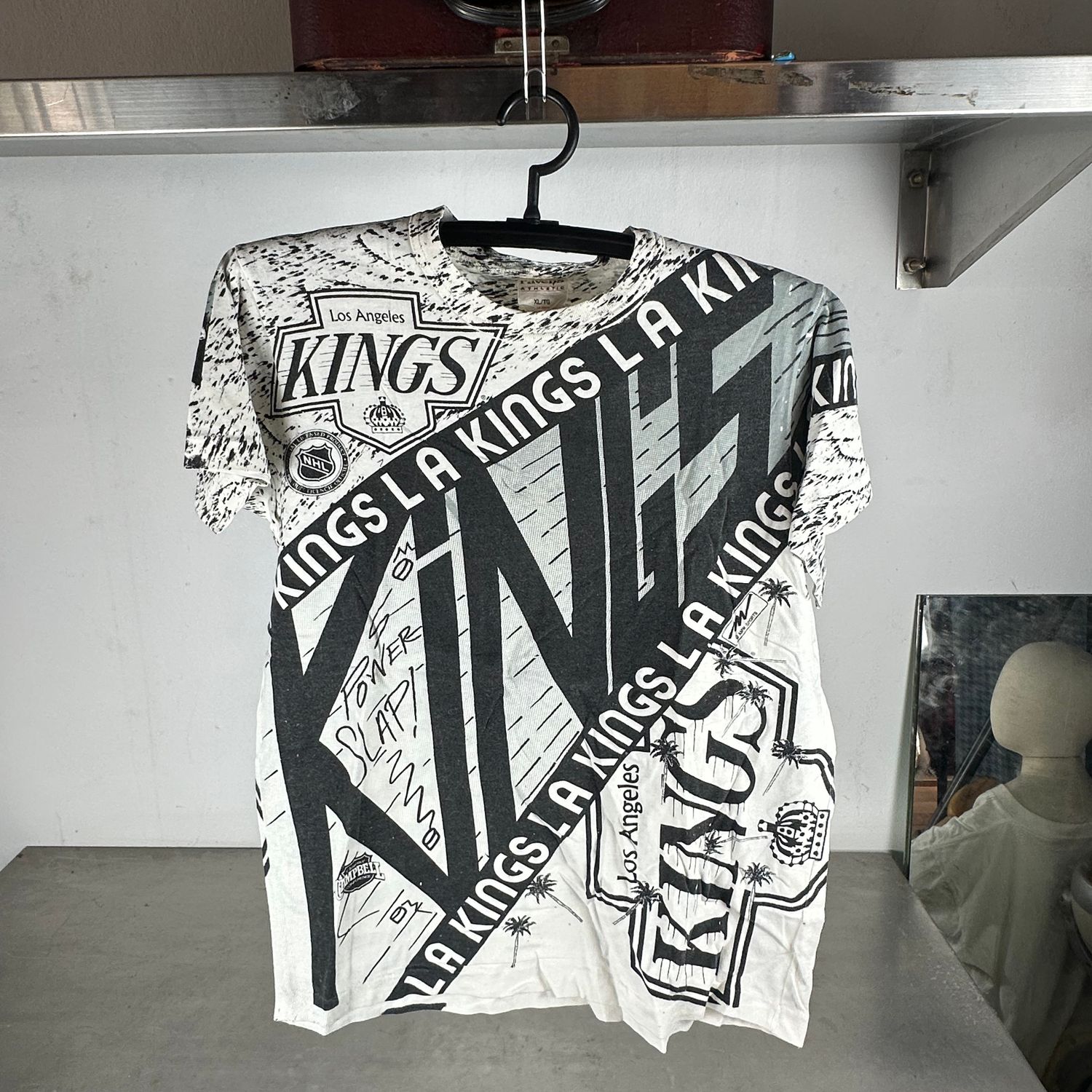 ​Vintage 90s LA Kings All Over Print AOP NHL T-shirt