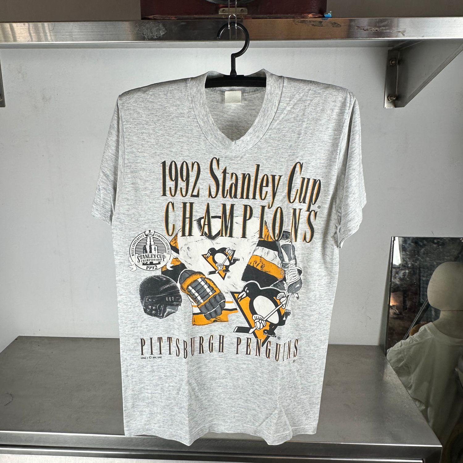 ​​Vintage 1992 Pittsburgh Pirates Stanley Cup Champions NHL T-shirt