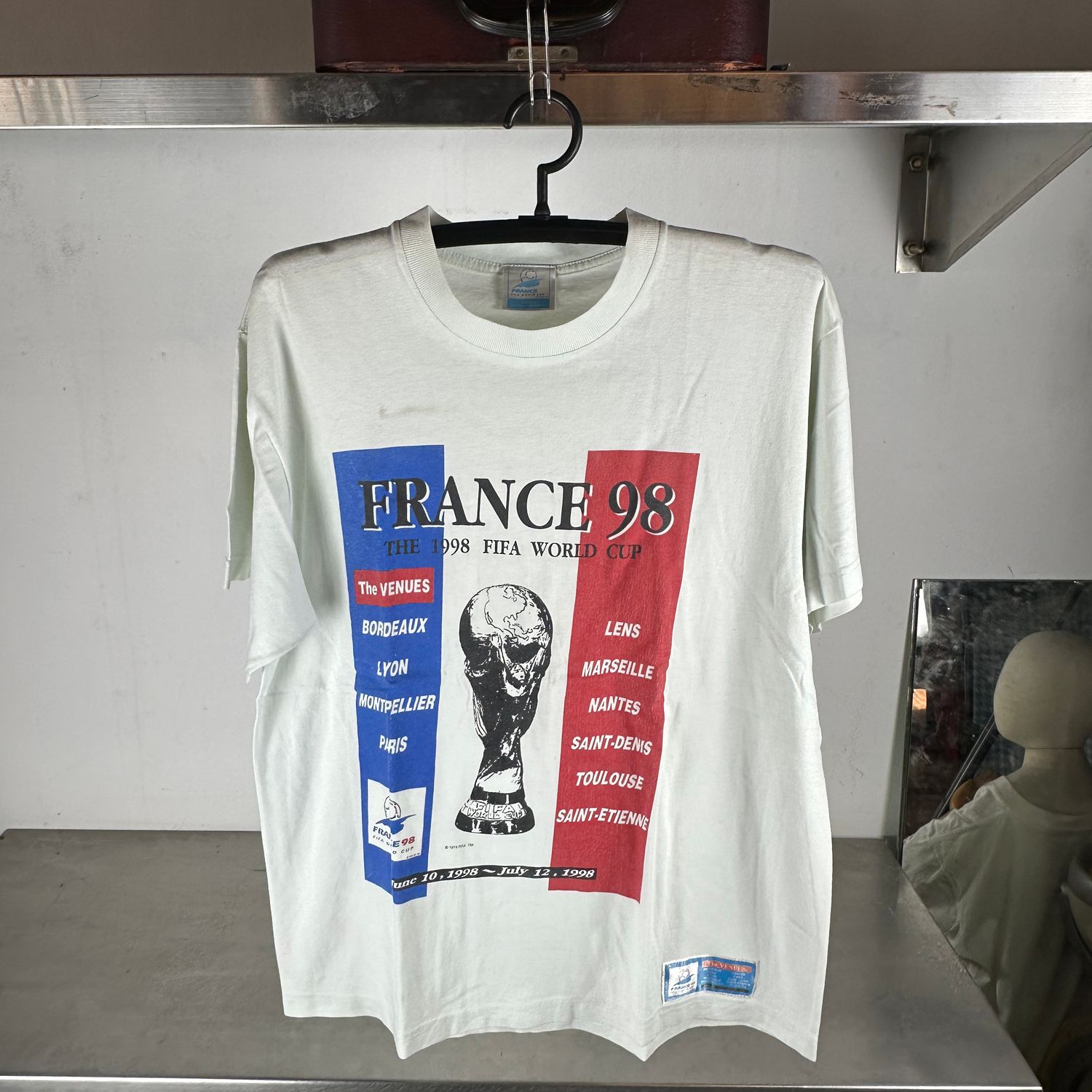 ​Vintage 1998 France Soccer World Cup The Venues Promo T-shirt