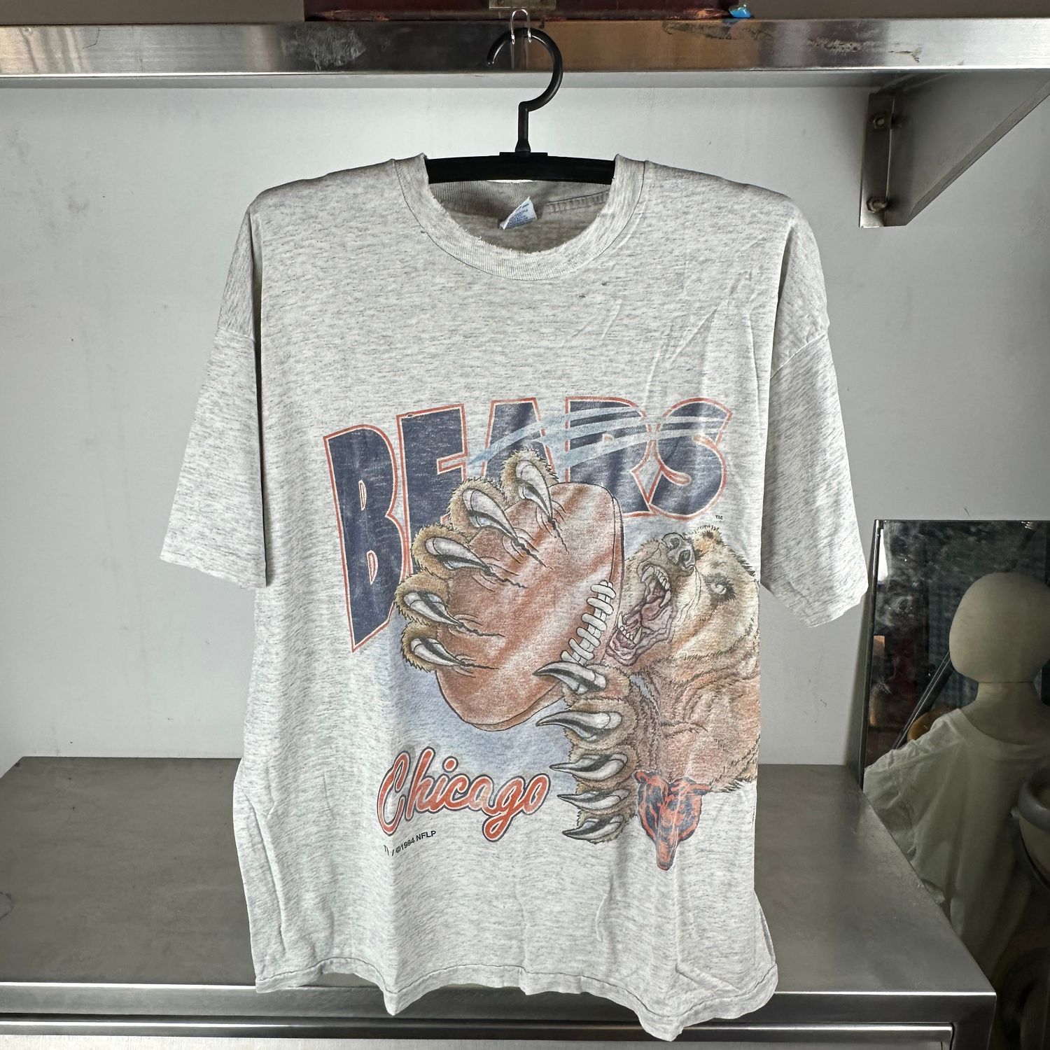 ​Vintage 1994 Chicago Bears Wraparound NFL Salem Sportswear T-shirt