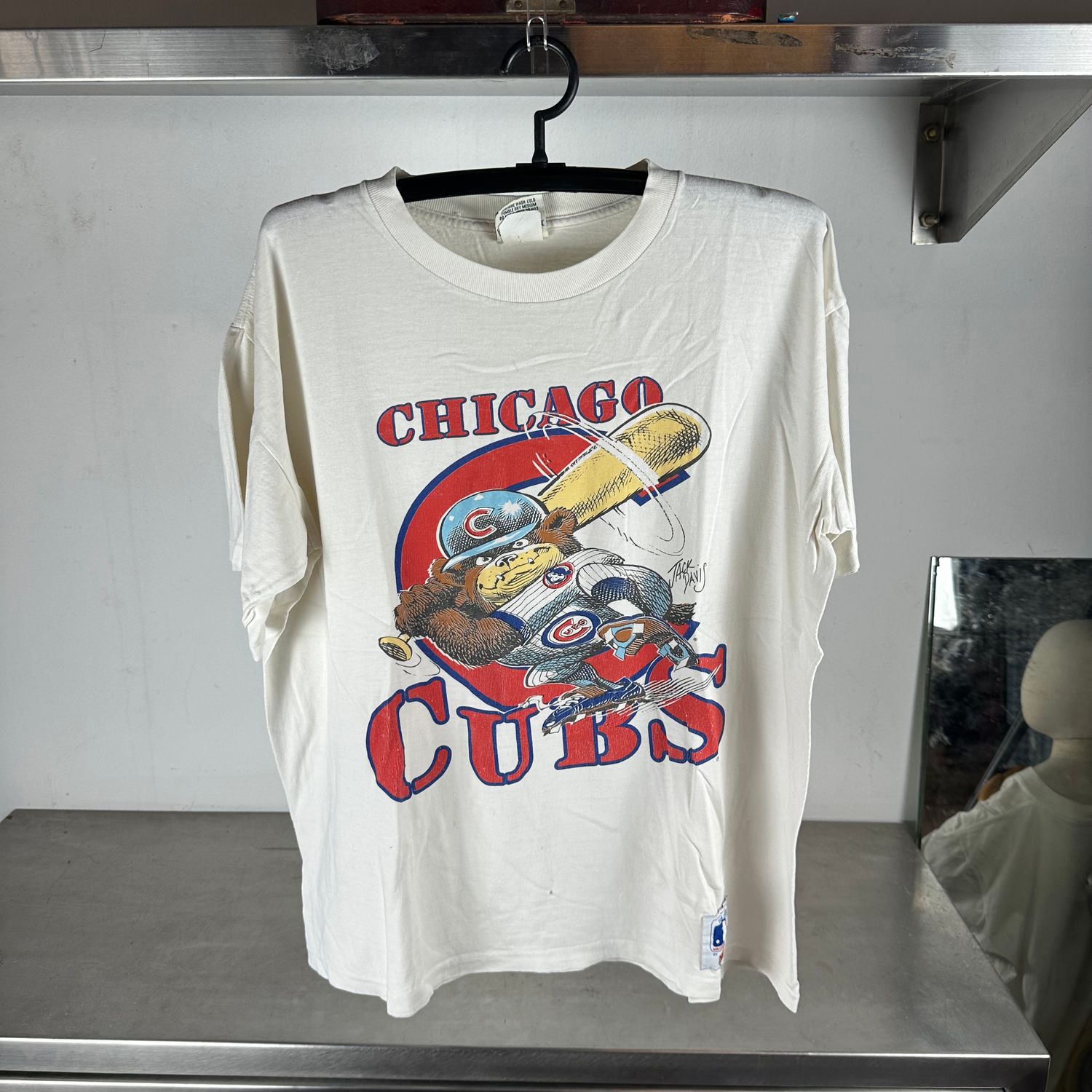 ​​Vintage 90s Chicago Cubs MLB Nutmeg Graphic XL T-shirt