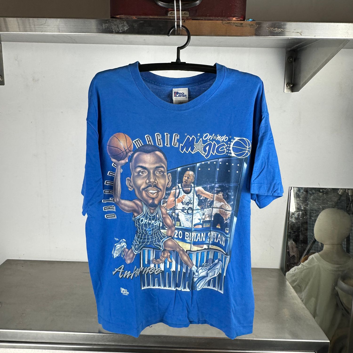 ​​Vintage 90s Anfernee Holiday Brian Shaw Orlando Magic NBA Caricature T-shirt
