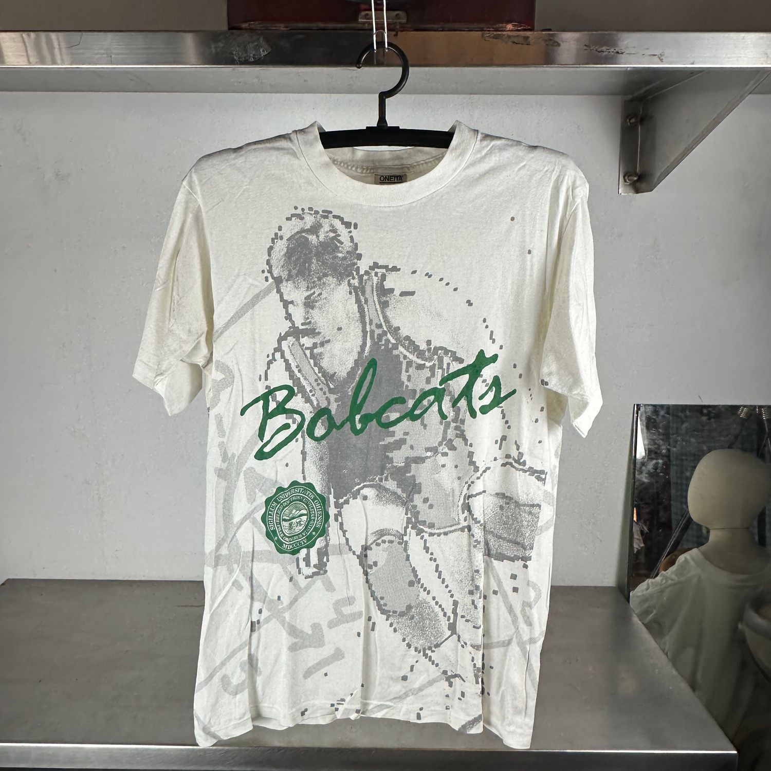 ​​Vintage 90s Ohio Bobcats Basketball NCAA AOP T-shirt