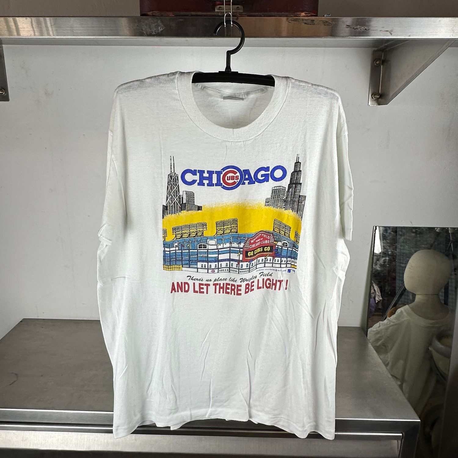​Vintage 1988 Chicago Cubs Wrigley Field MLB T-shirt