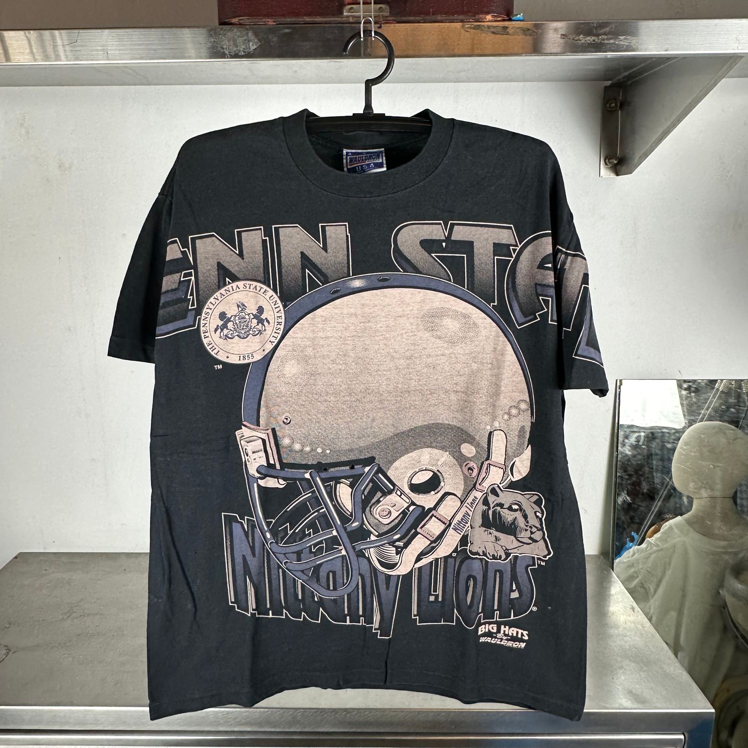 ​Vintage 90s Penn State Nittany Lions NCAA Big Hats Wauldron T-Shirt
