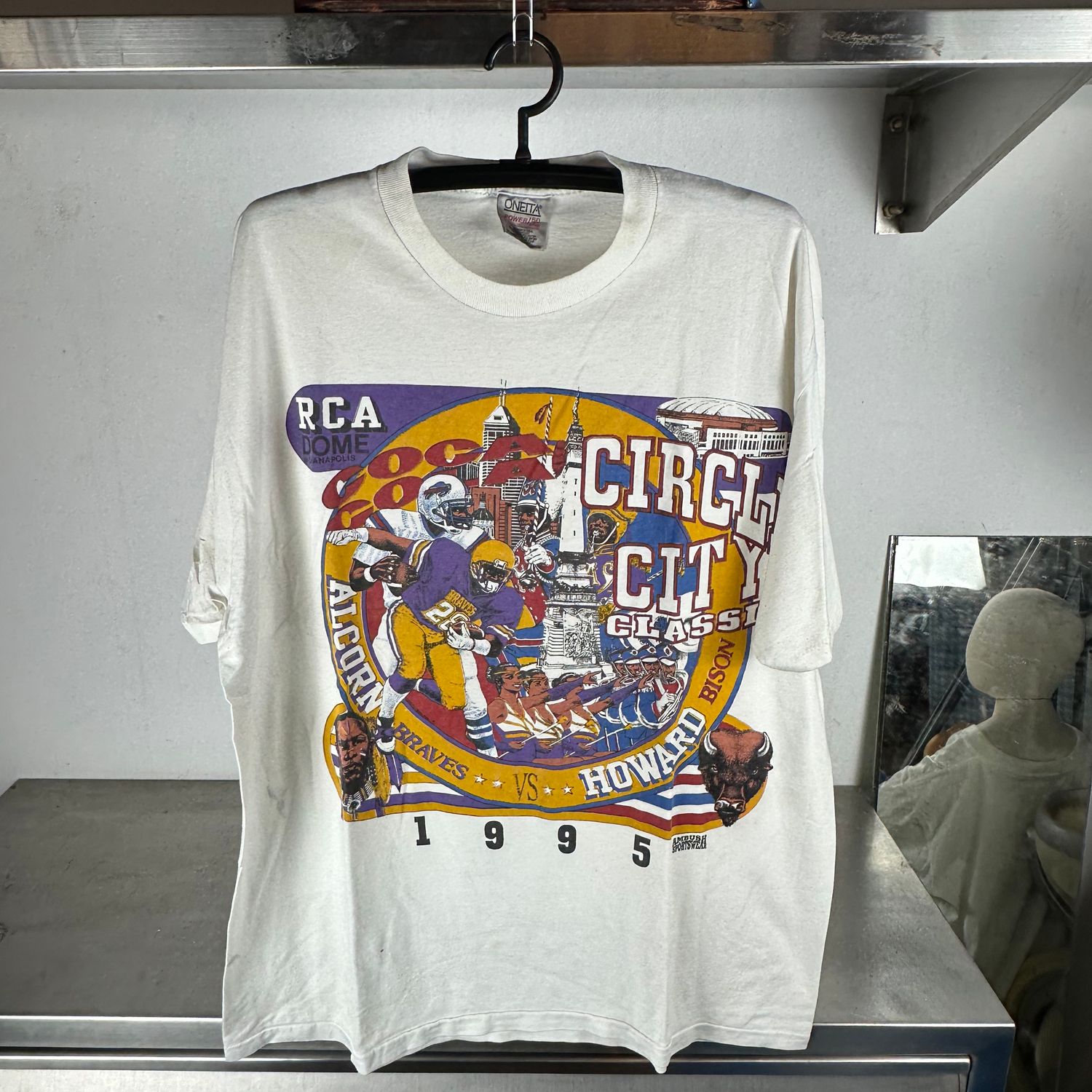 ​​​​​Vintage 1995 Circle City Classic College Football Braves VS Bison T-Shirt