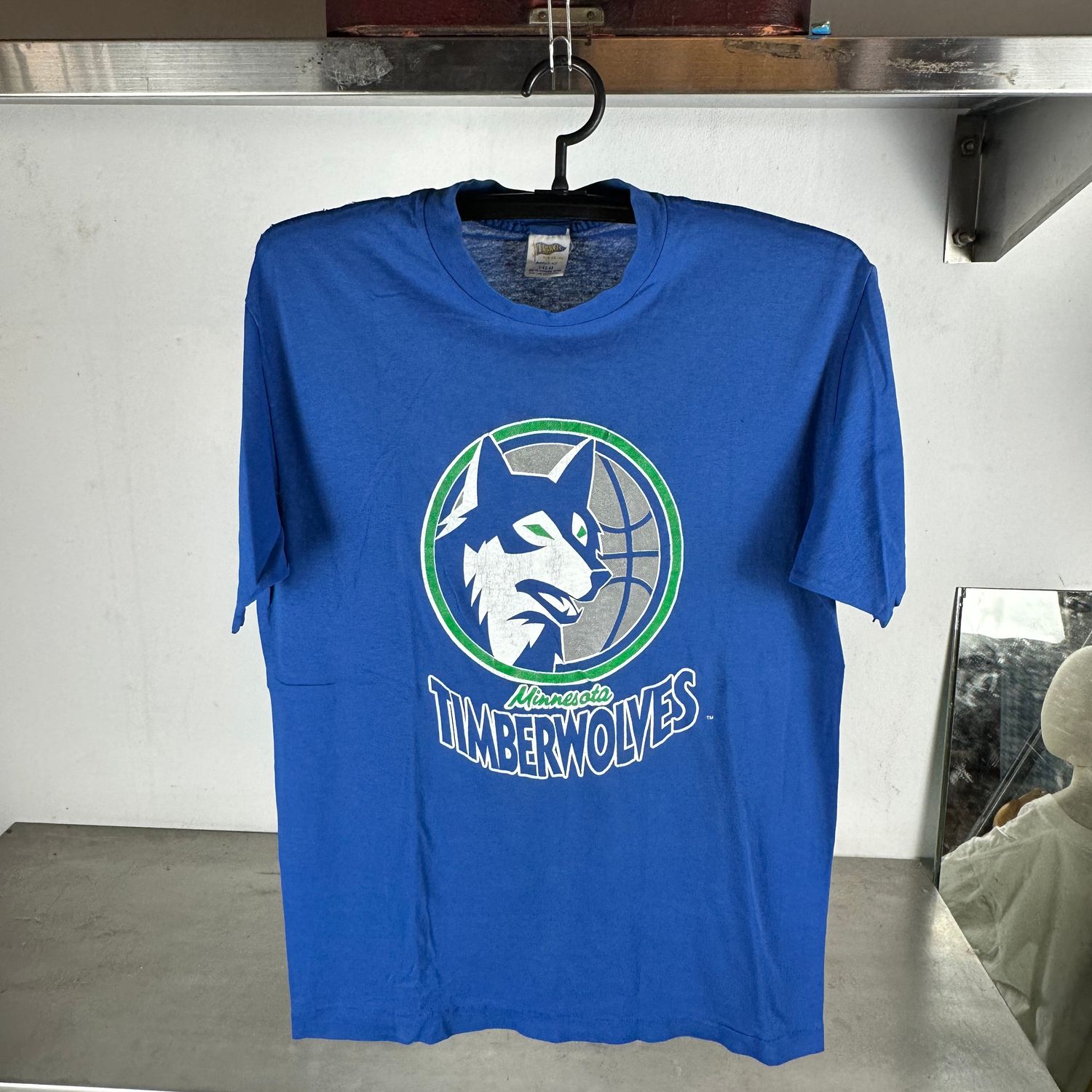 ​Vintage 80s/90s Minnesota Timberwolves Basketball NBA T-Shirt