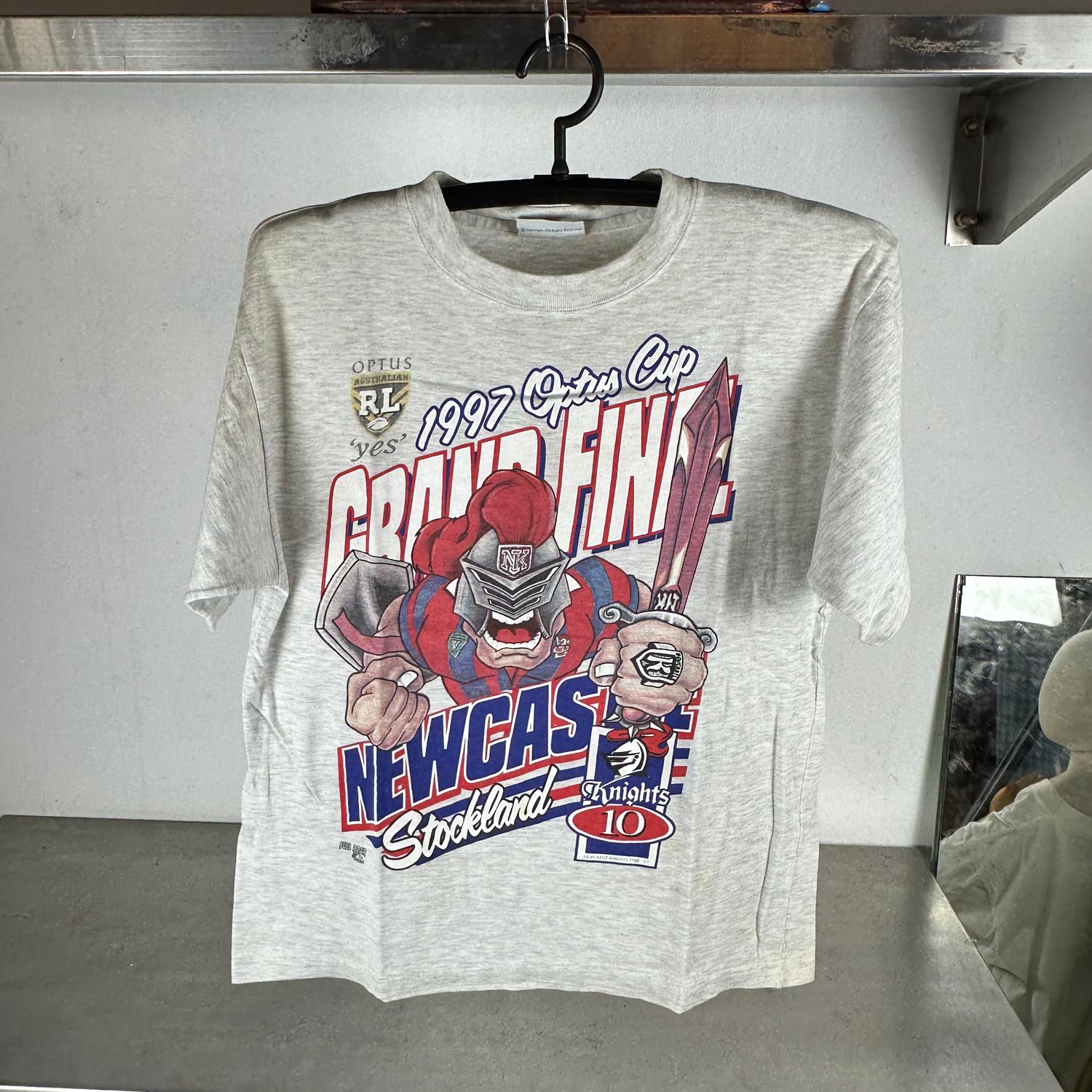 ​Vintage 1997 New Castle Knights ARL Optus Cup Grand Final XL T-Shirt