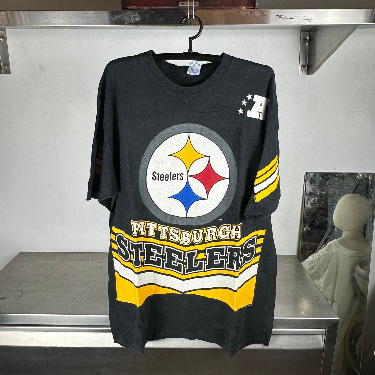 ​Vintage 1995 Pittsburgh Steelers NFL AOP Salem Sportswear T-Shirt