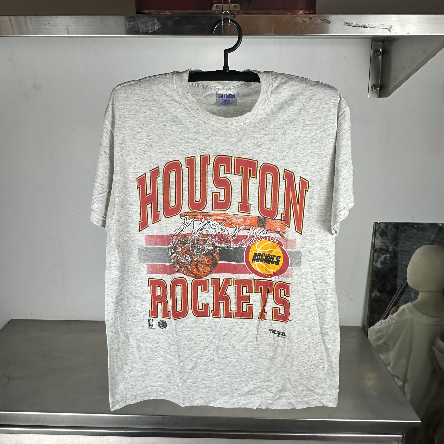 ​Vintage 90s Houston Rockets Basketball NBA Graphic Large T-Shirt