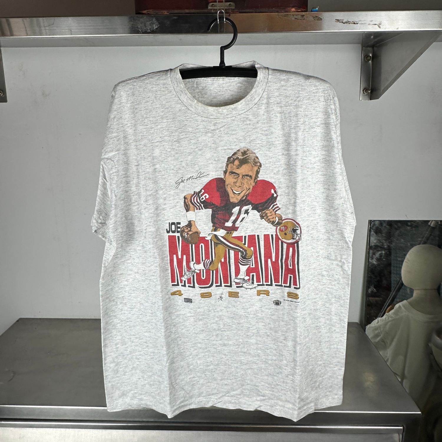 ​​Vintage 1987 Joe Montana San Francisco 49ers NFL Caricature XL T-Shirt