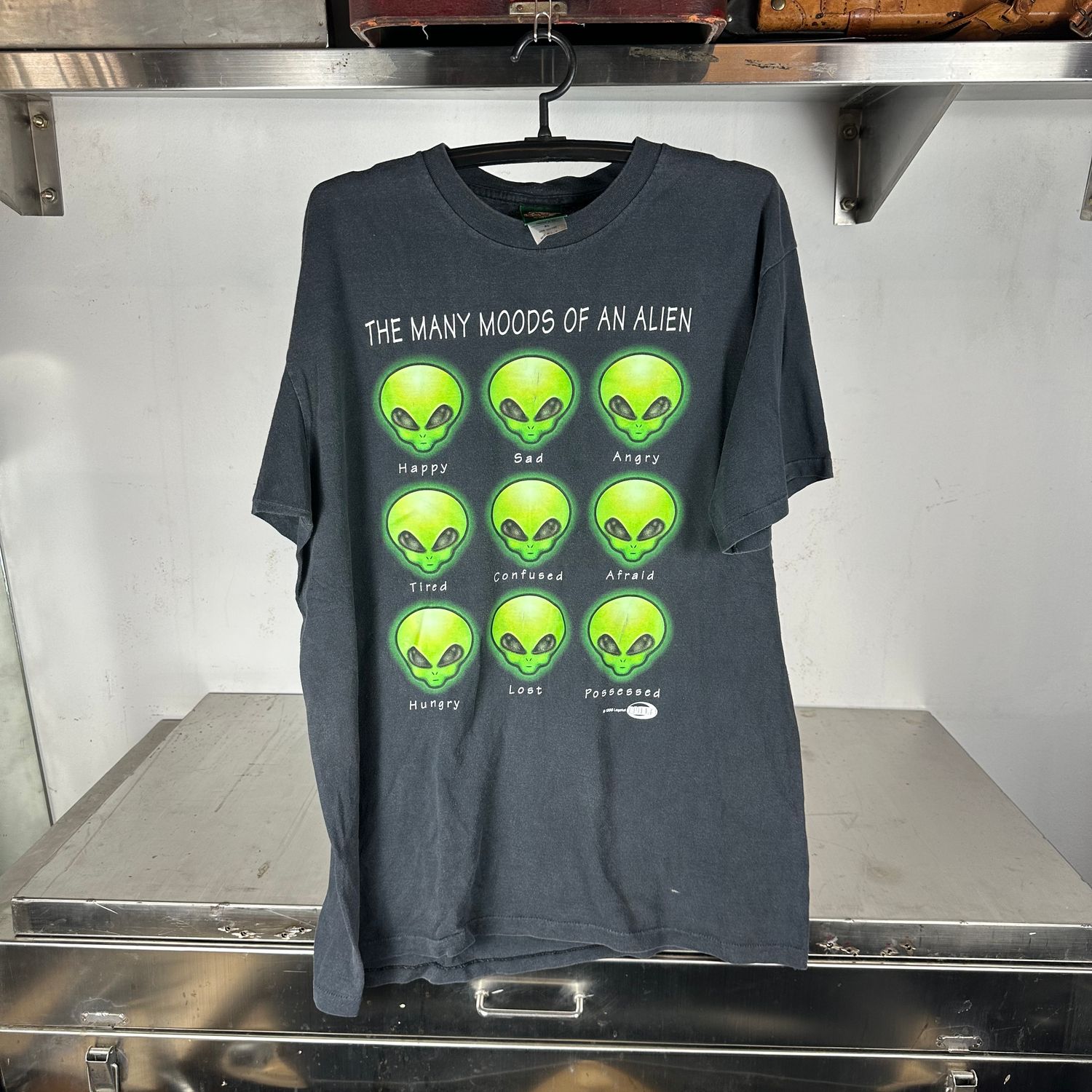 ​Vintage 1996 The Many Moods of An Alien Graphic XL T-Shirt