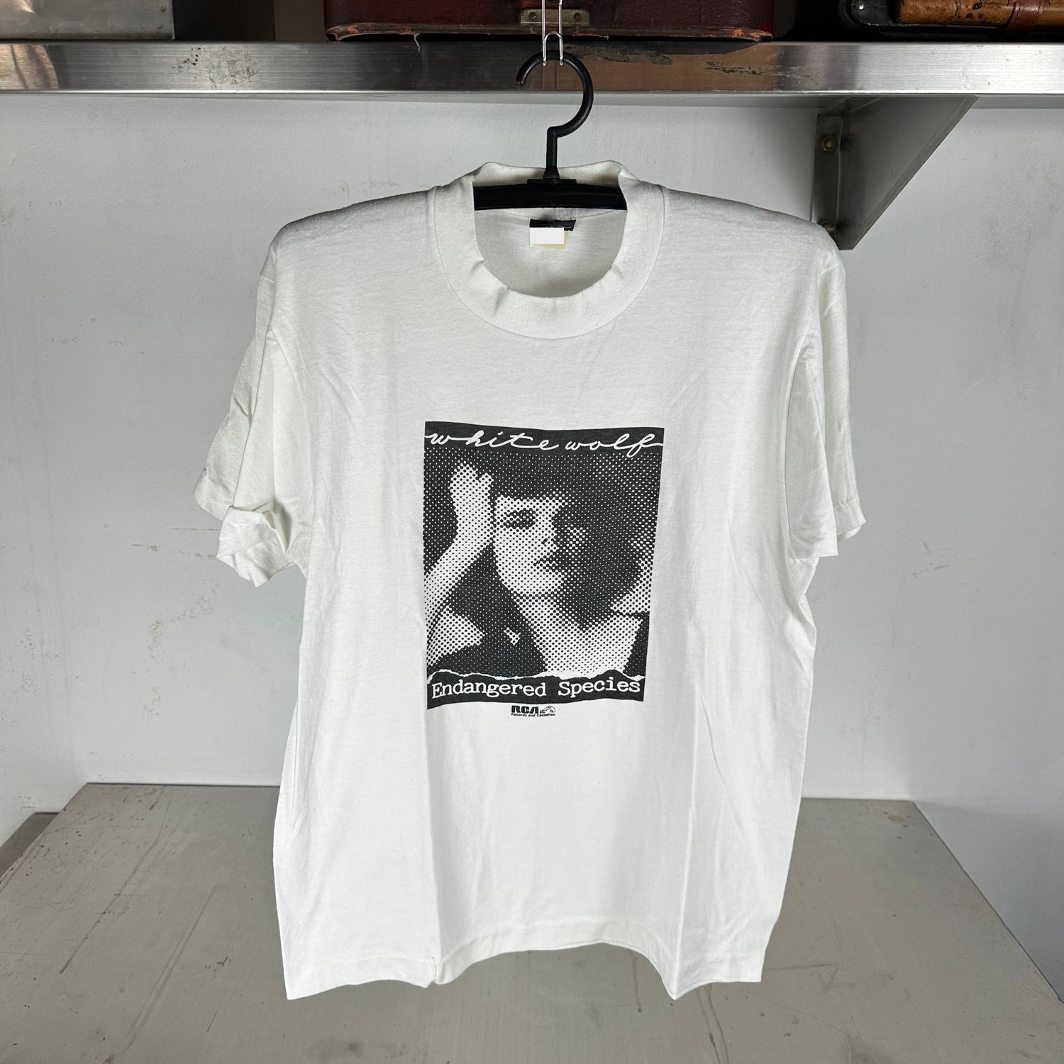 ​Vintage 1986 White Wolf Endangered Species Canadian Rock Band T-Shirt