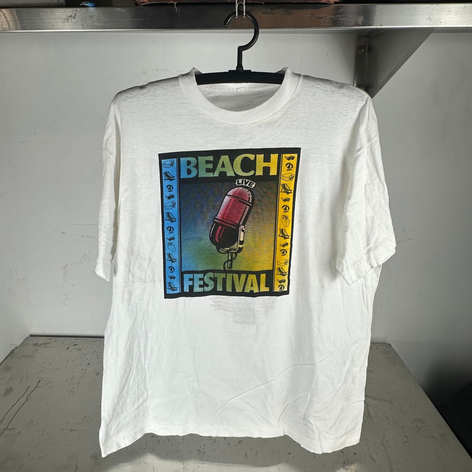 ​Vintage 90s Rod Stewart Bobby Womack Beach Life Festival Concert T-shirt