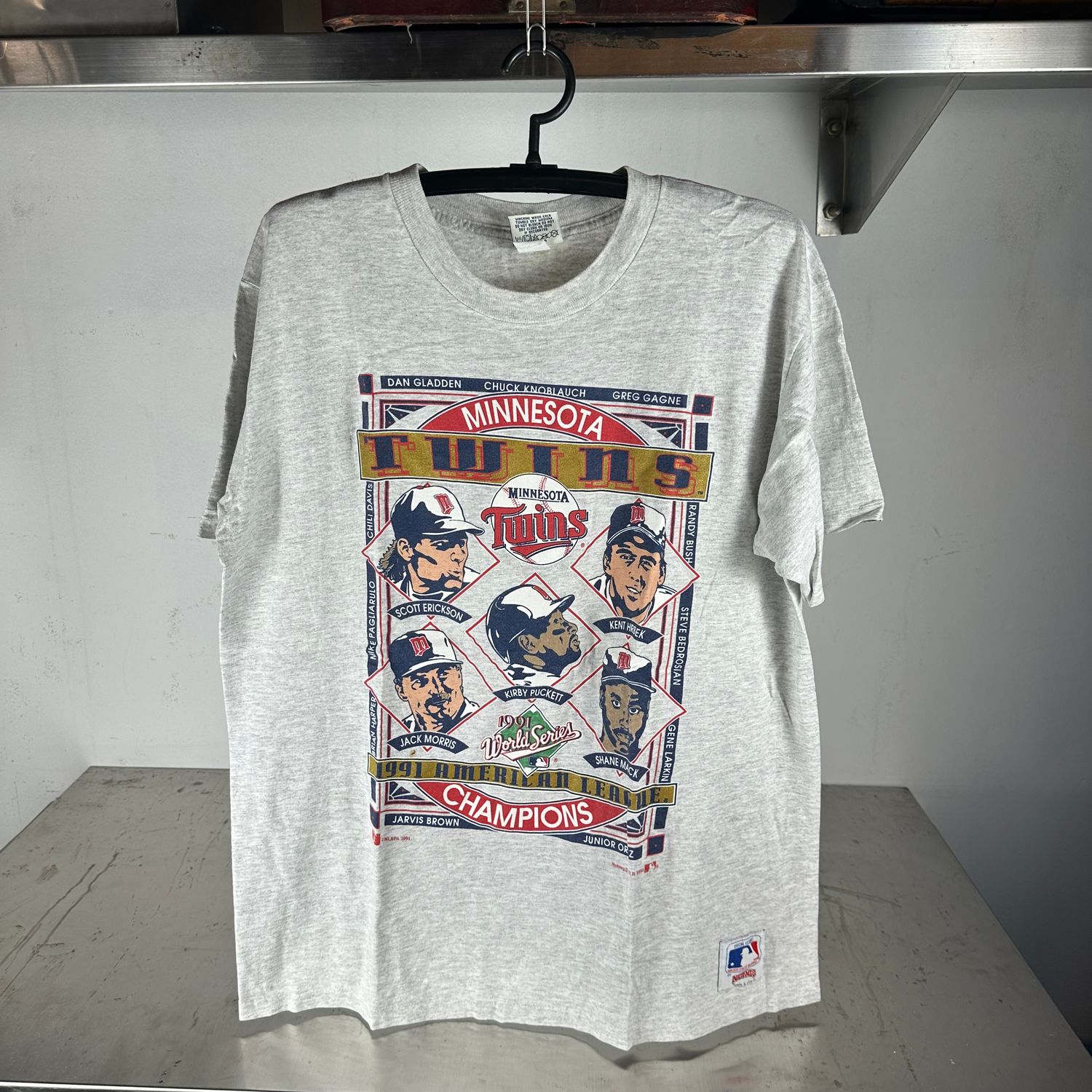 ​​Vintage 1991 Minnesota Twins MLB Champions Nutmeg XL T-shirt