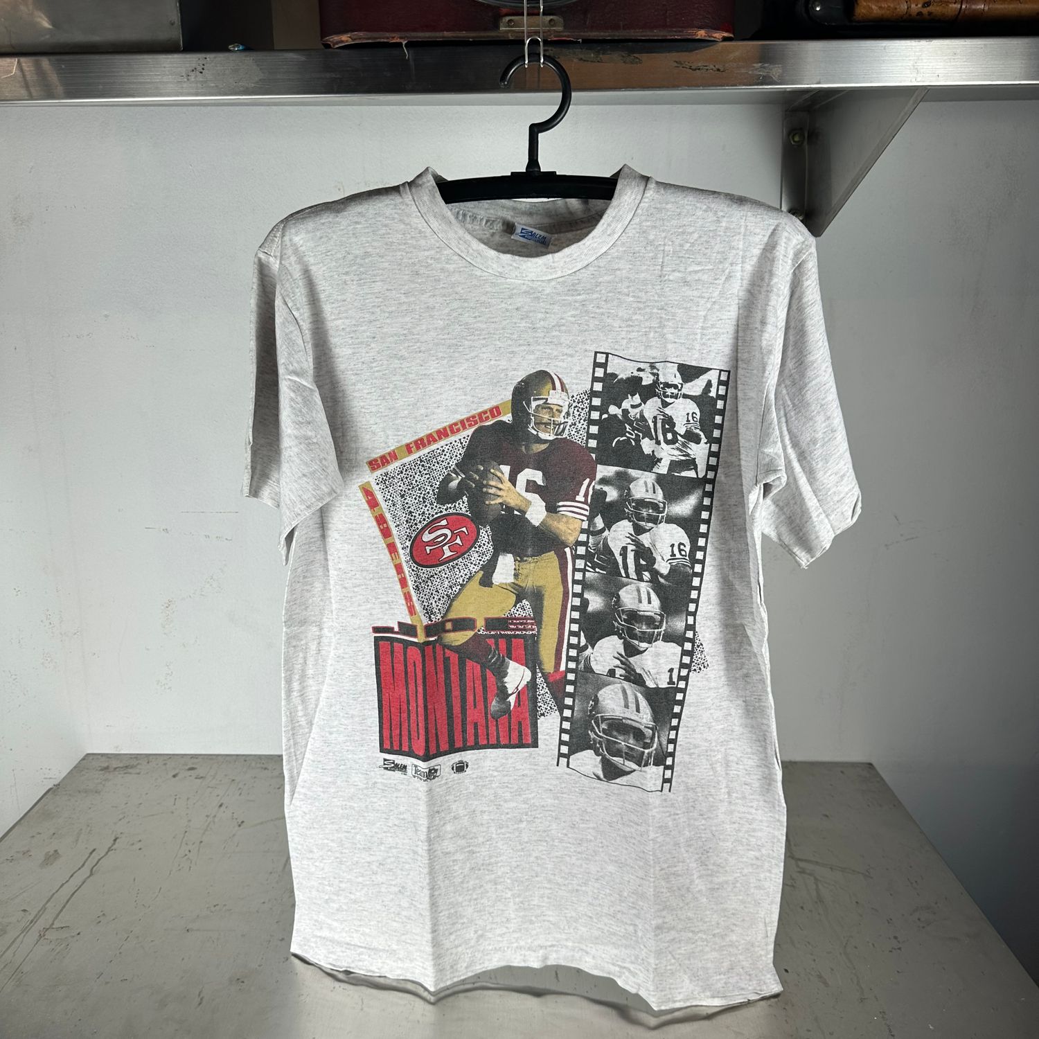 ​​Vintage 1991 Joe Montana San Francisco 49ers NFL T-shirt