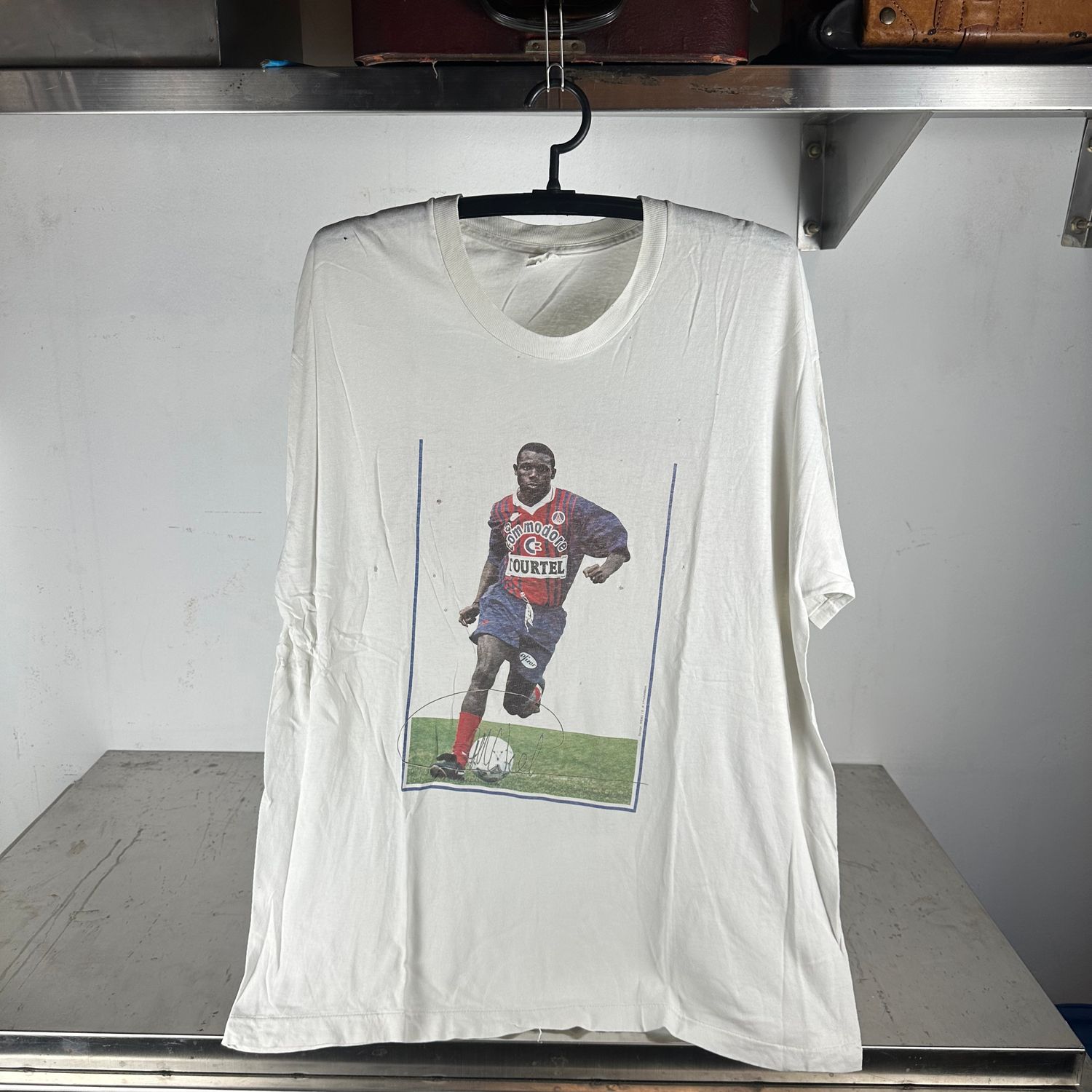 ​​​Vintage 90s George Weah Paris Saint-Germain FC PSG Soccer T-shirt