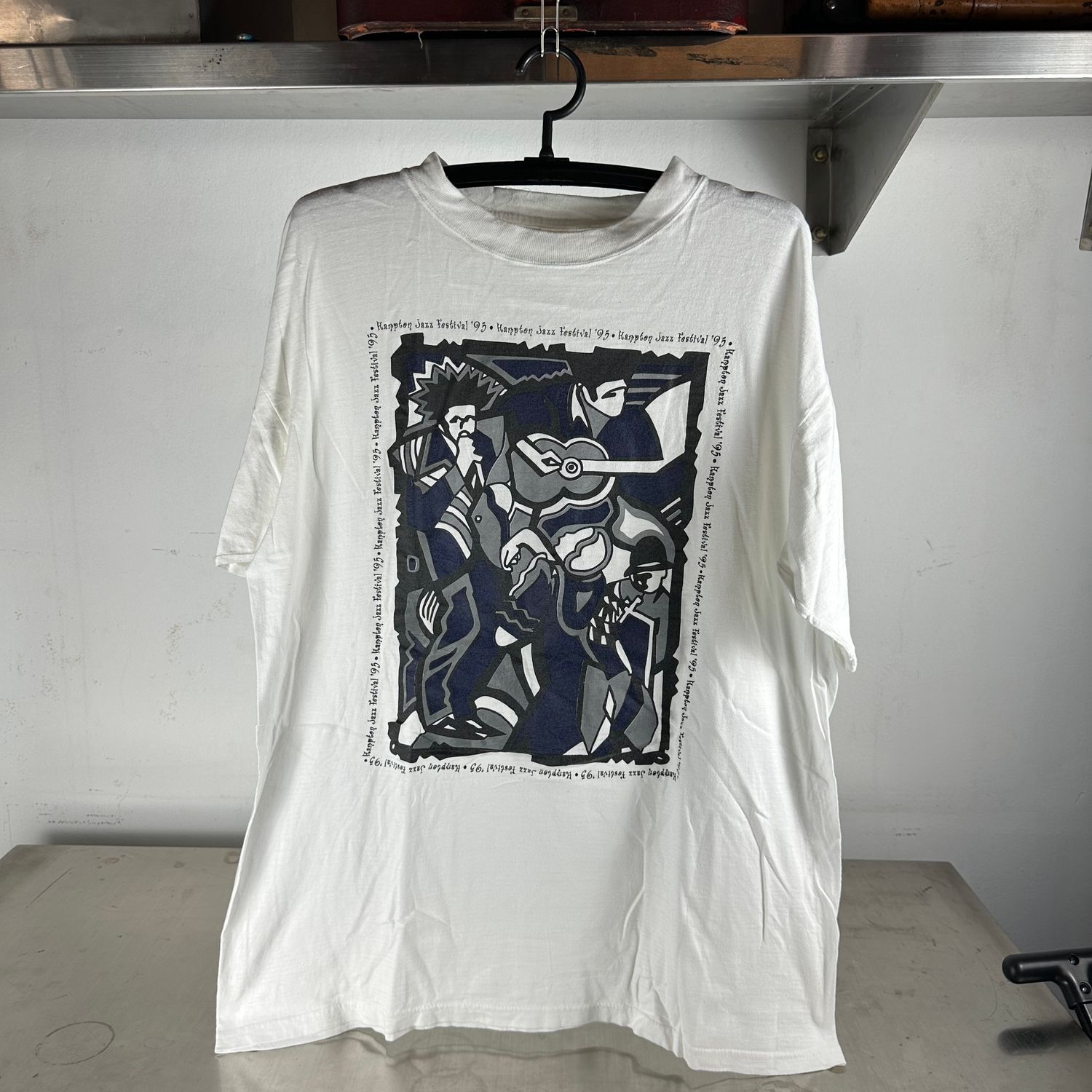 ​​Vintage 1995 Anita Baker Al Jarreau Earth Wind And Fire Hampton Jazz Festival T-shirt